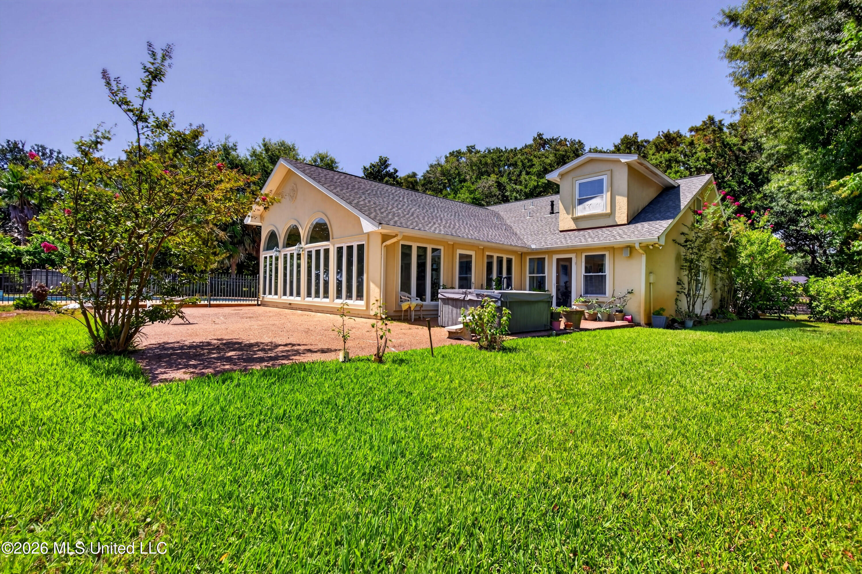 1401 Seacliffe Drive Property Photo 76