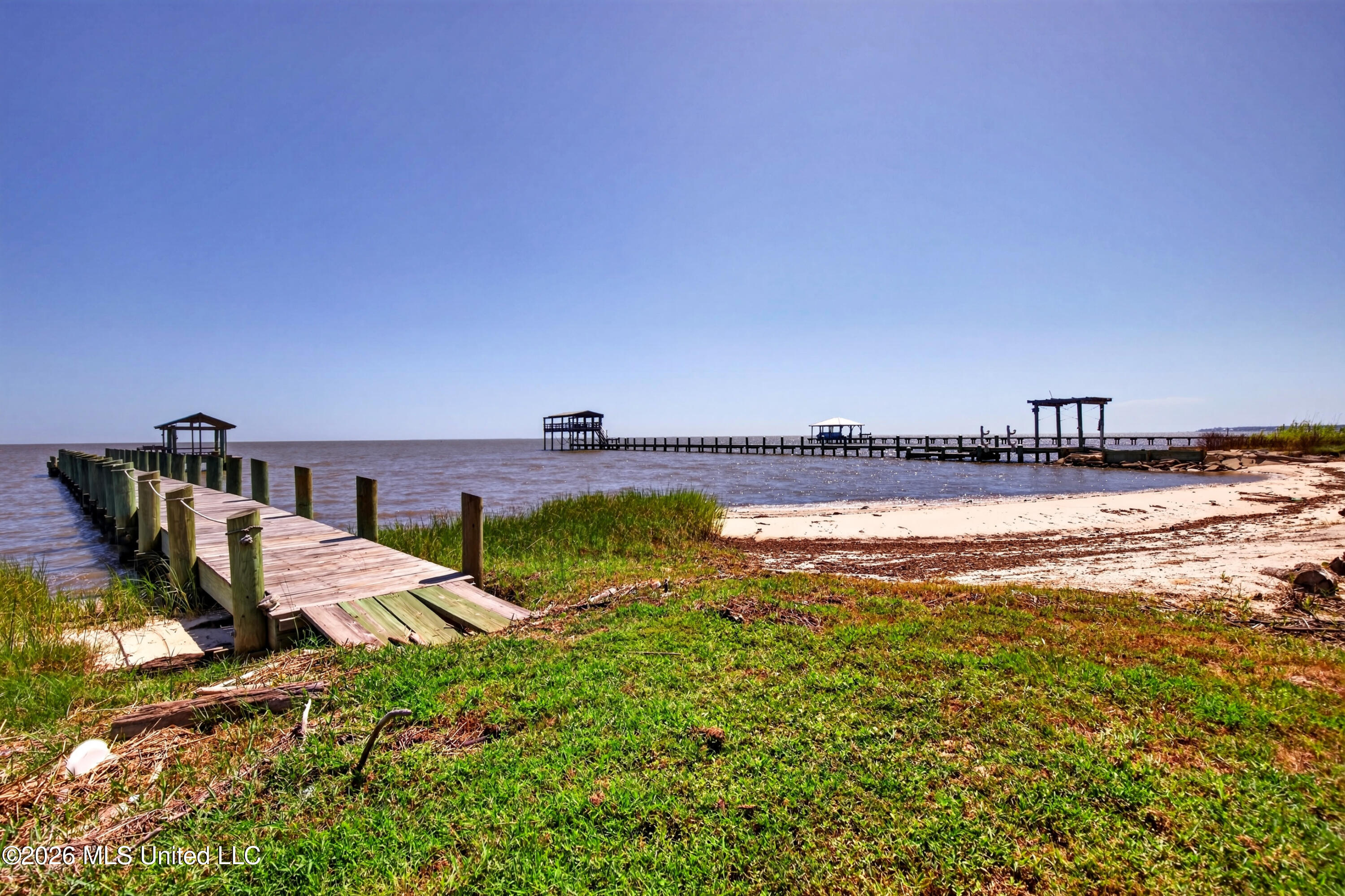 1401 Seacliffe Drive Property Photo 80