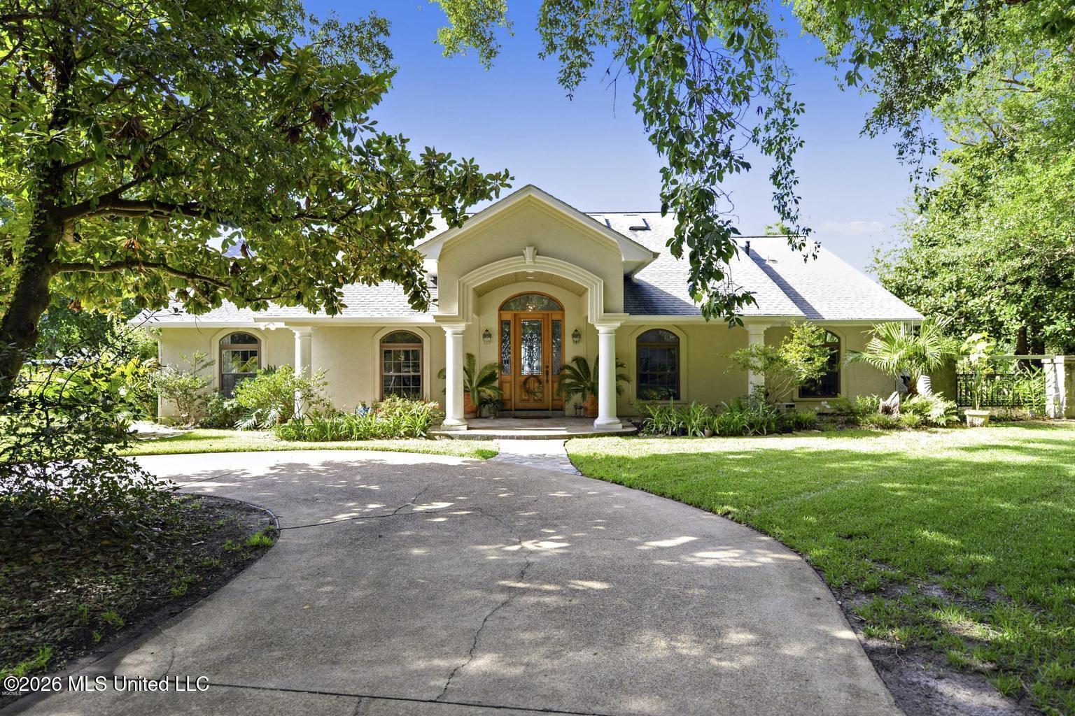 1401 Seacliffe Drive Property Photo 94