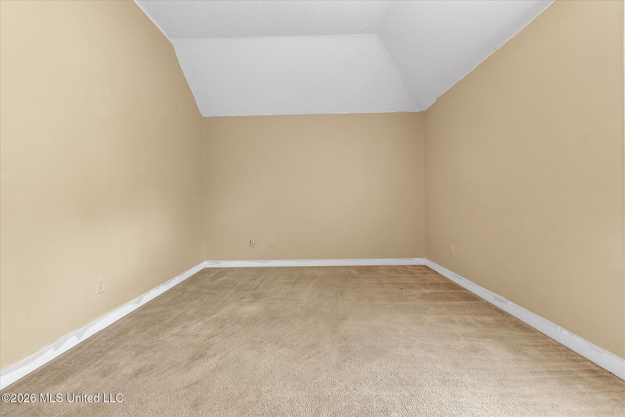 4657 Wedge Hill Drive Property Photo 40