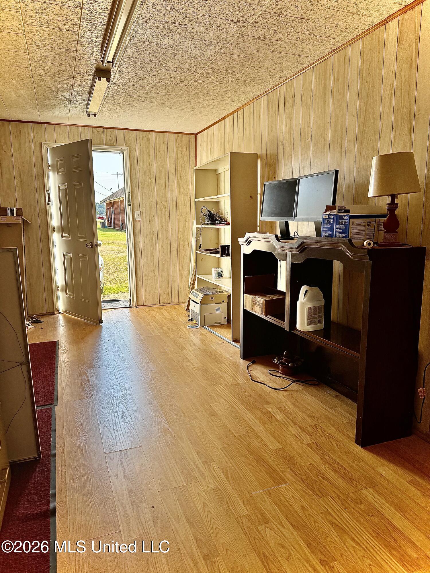 115 Columbia Avenue Property Photo 22