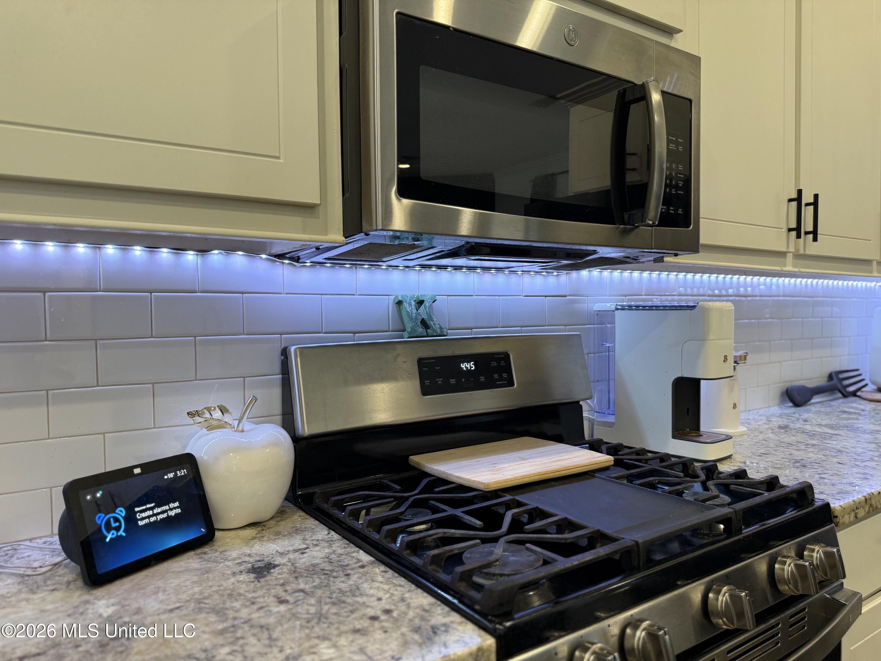 1213 Westfield Place Property Photo 8
