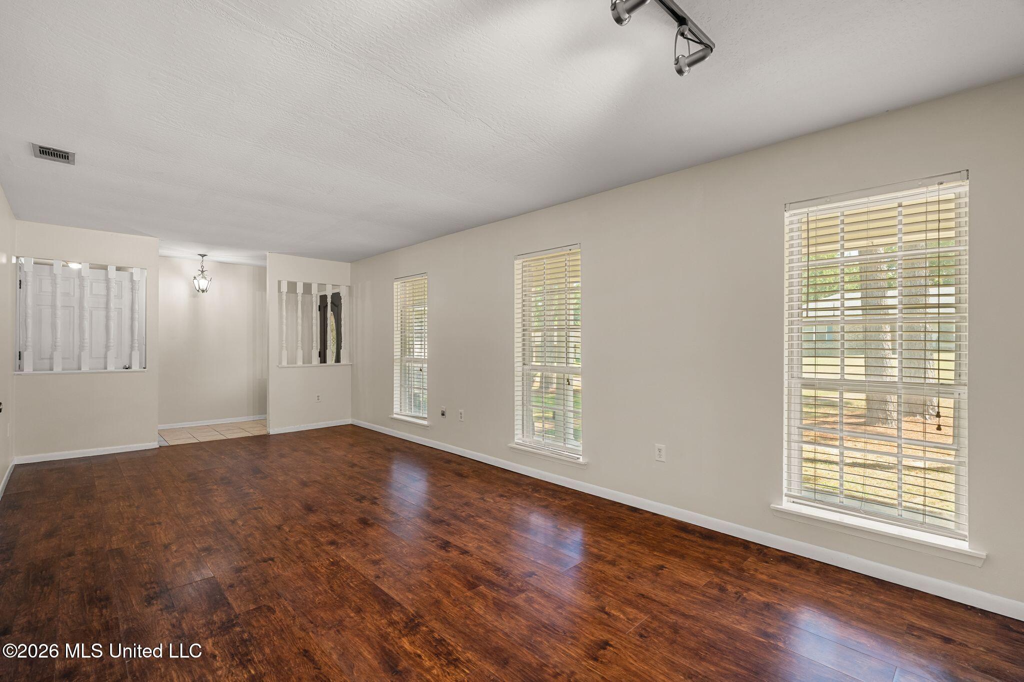 119 Bellair Drive Property Photo 10