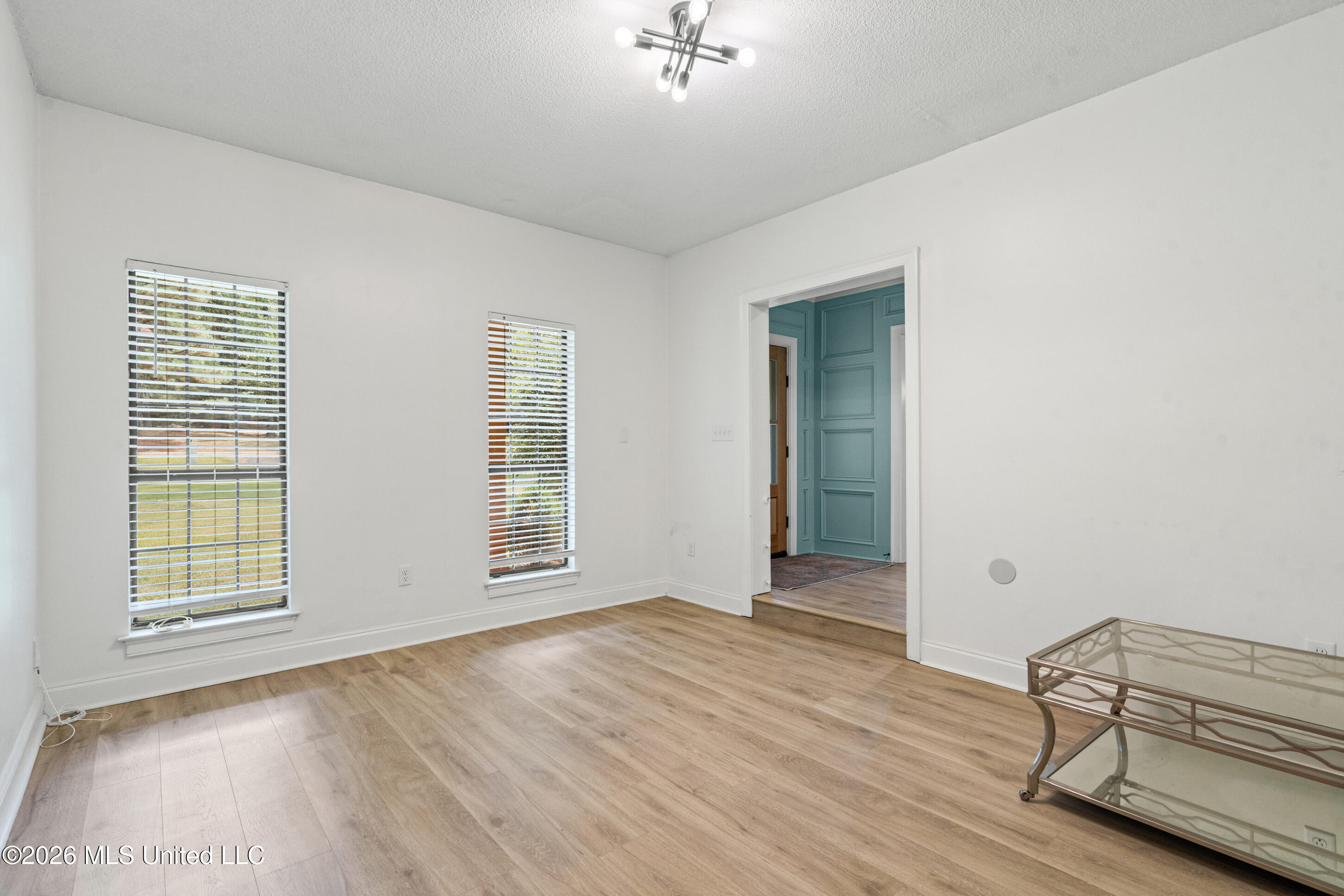 2140 Macintosh Drive Property Photo 5