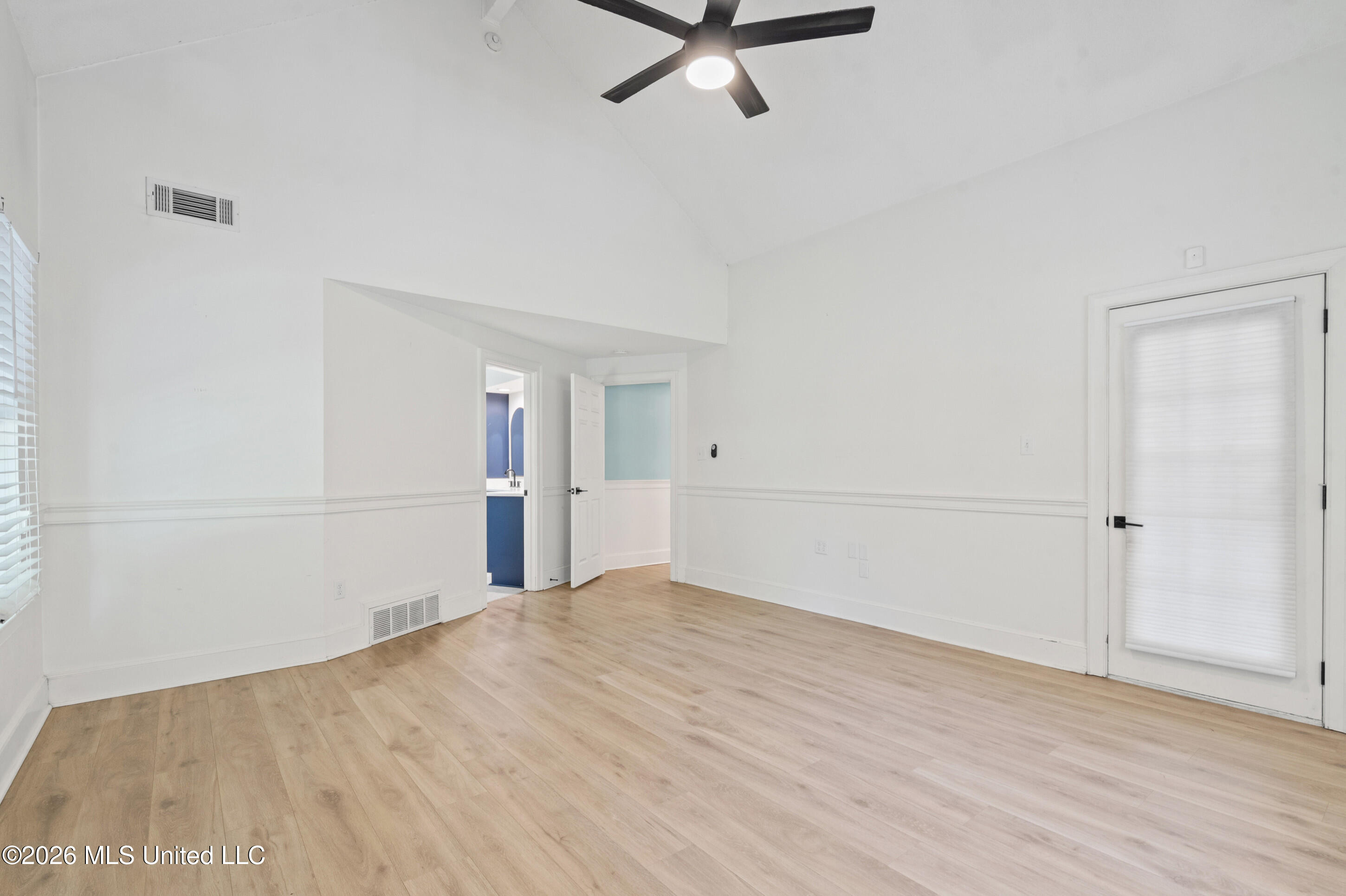 2140 Macintosh Drive Property Photo 12