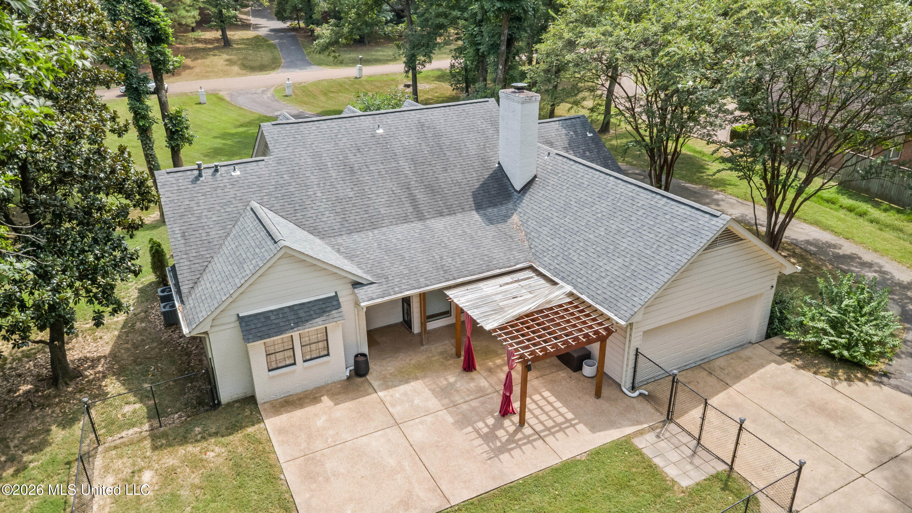 2140 Macintosh Drive Property Photo 23