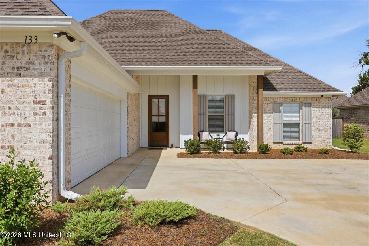 133 Hunters Way Property Photo 3