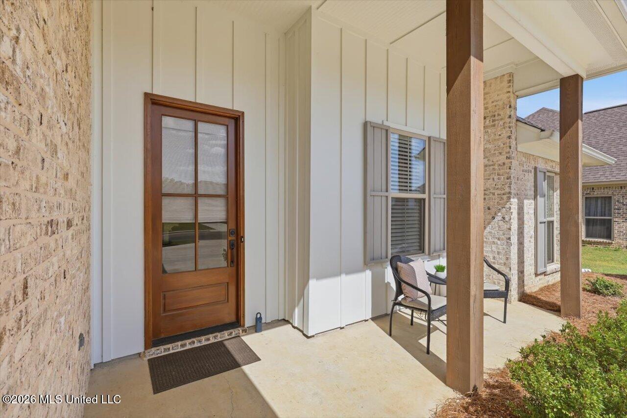 133 Hunters Way Property Photo 5