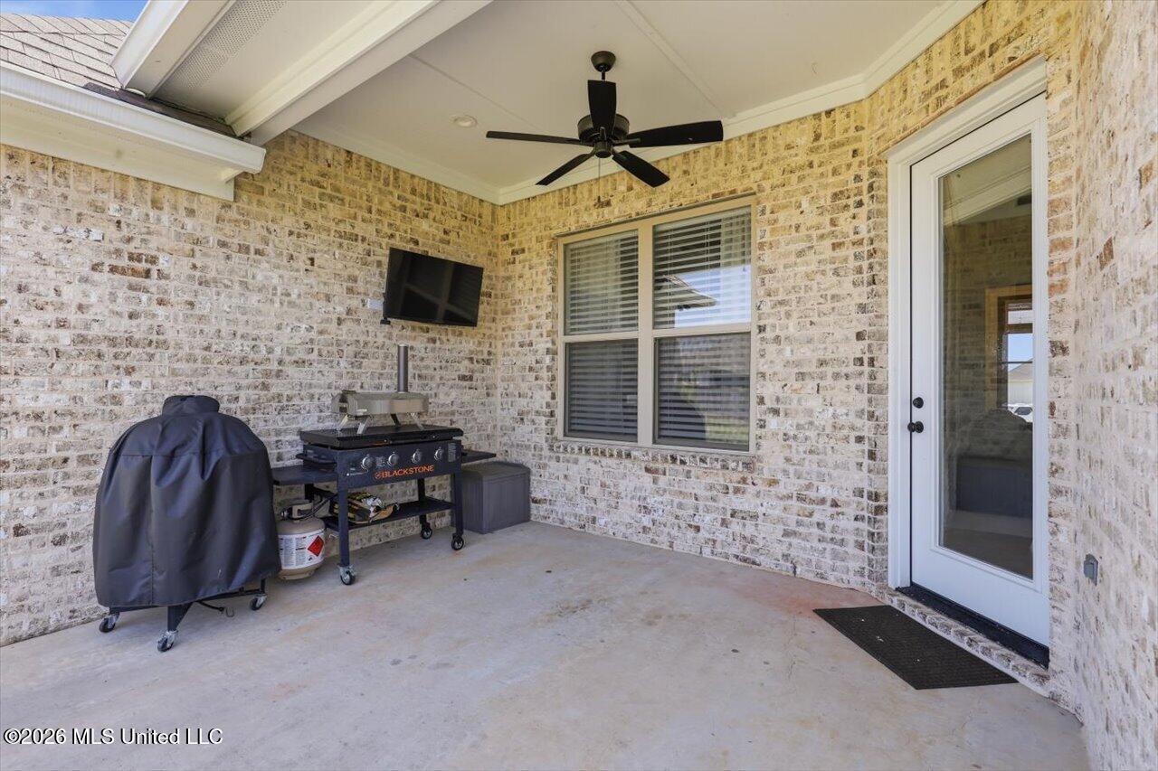 133 Hunters Way Property Photo 37