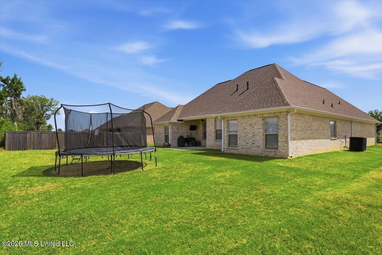 133 Hunters Way Property Photo 41