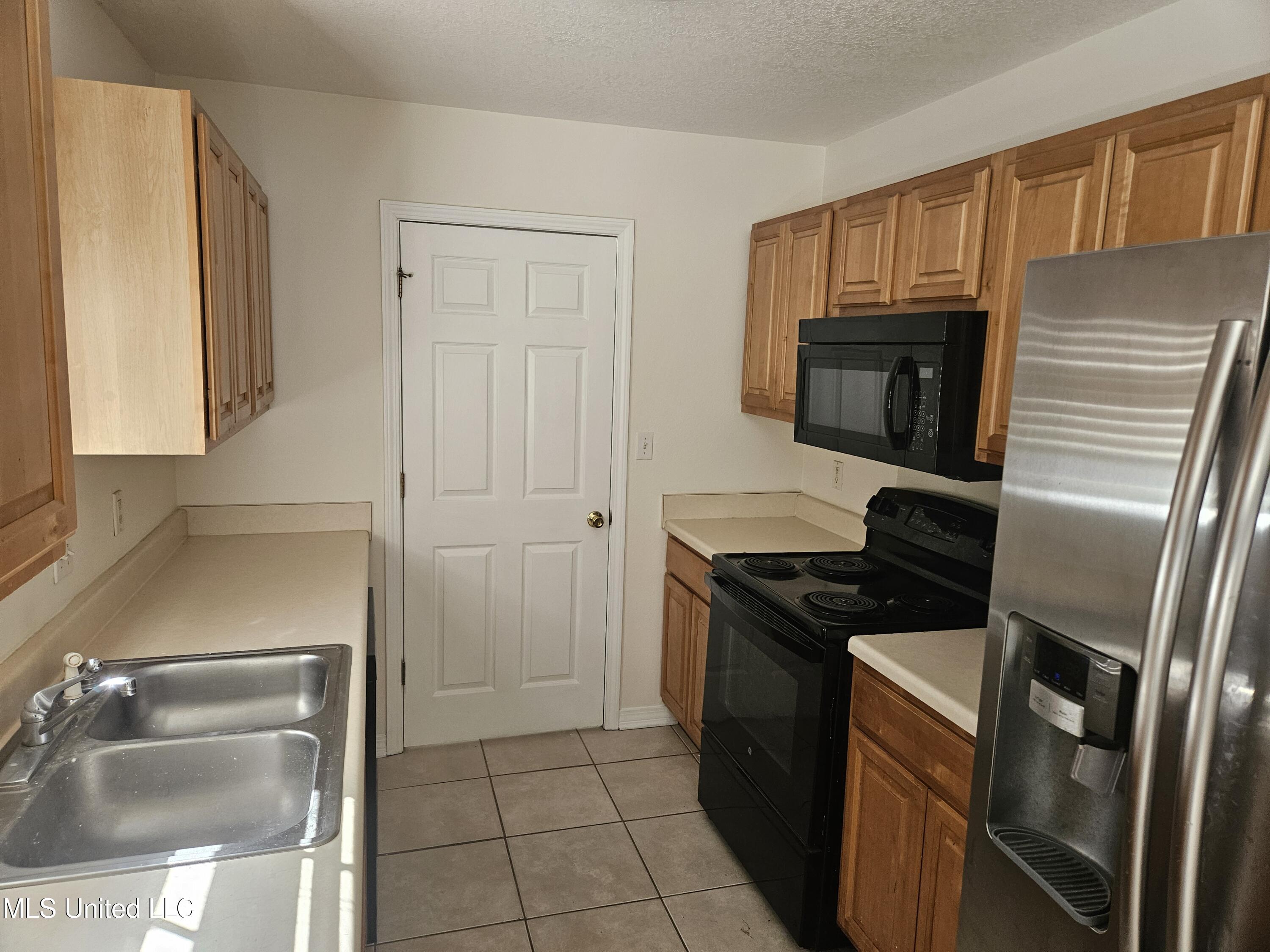 2532 N 10th Street Property Photo 4