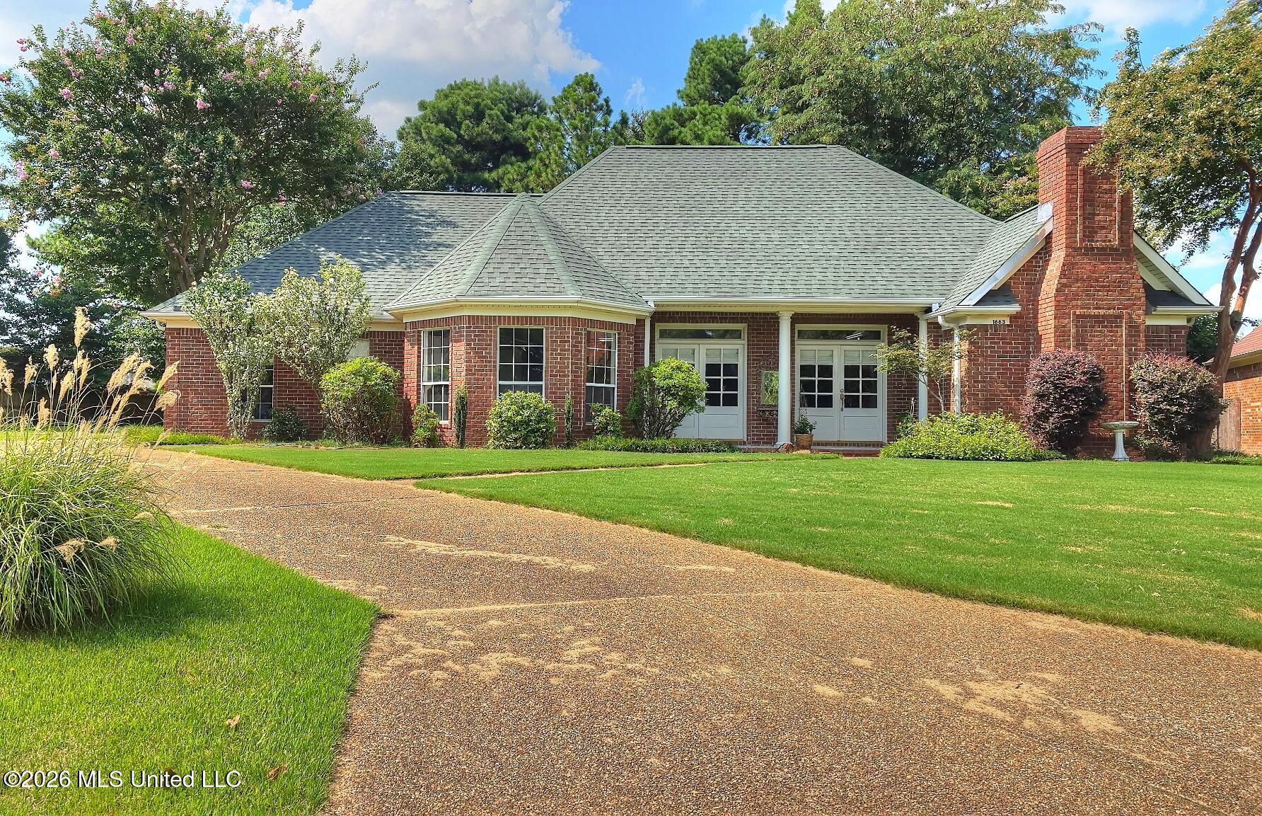 1663 Cedar Trail Cove Property Photo 1