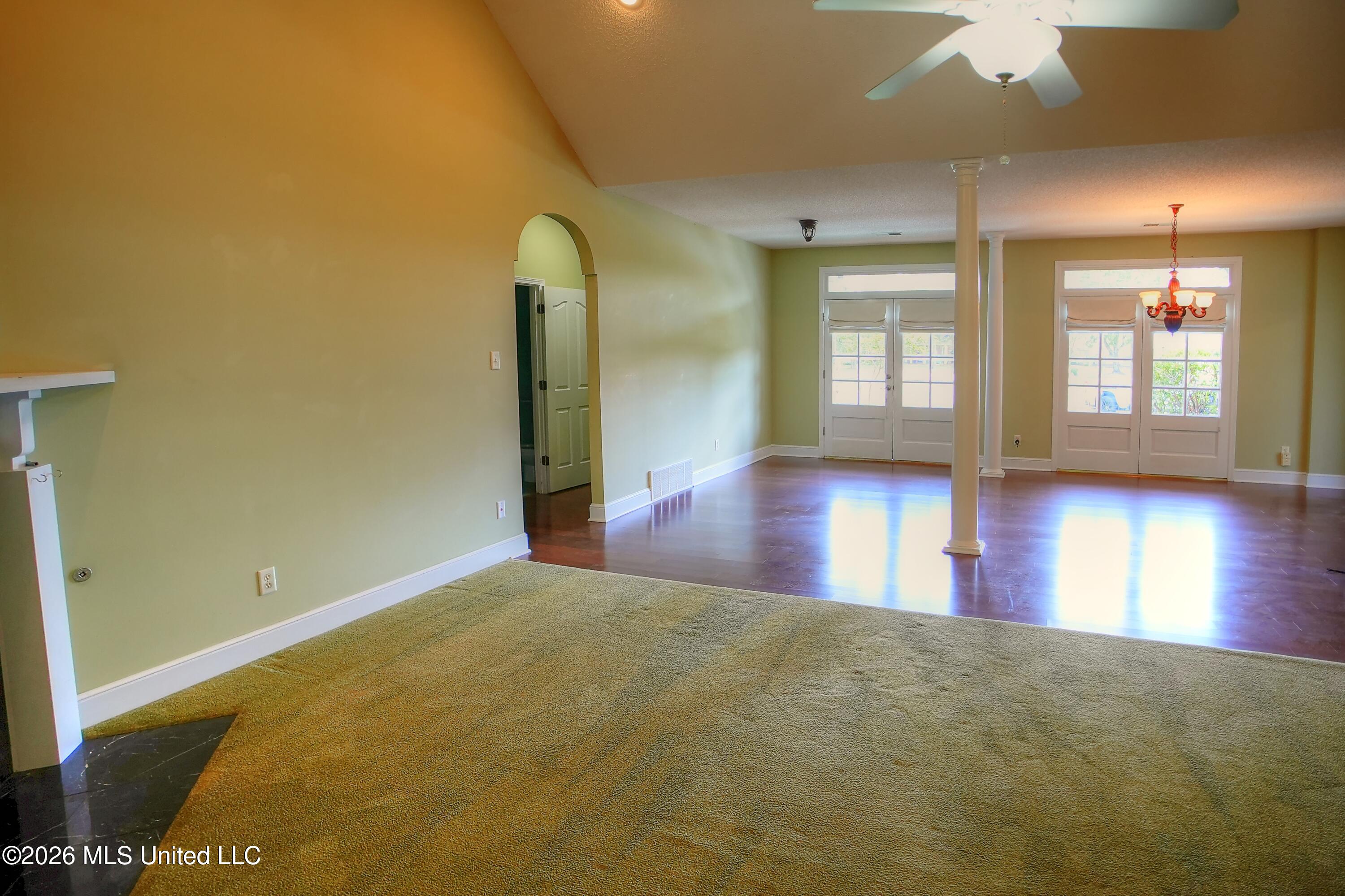 1663 Cedar Trail Cove Property Photo 6