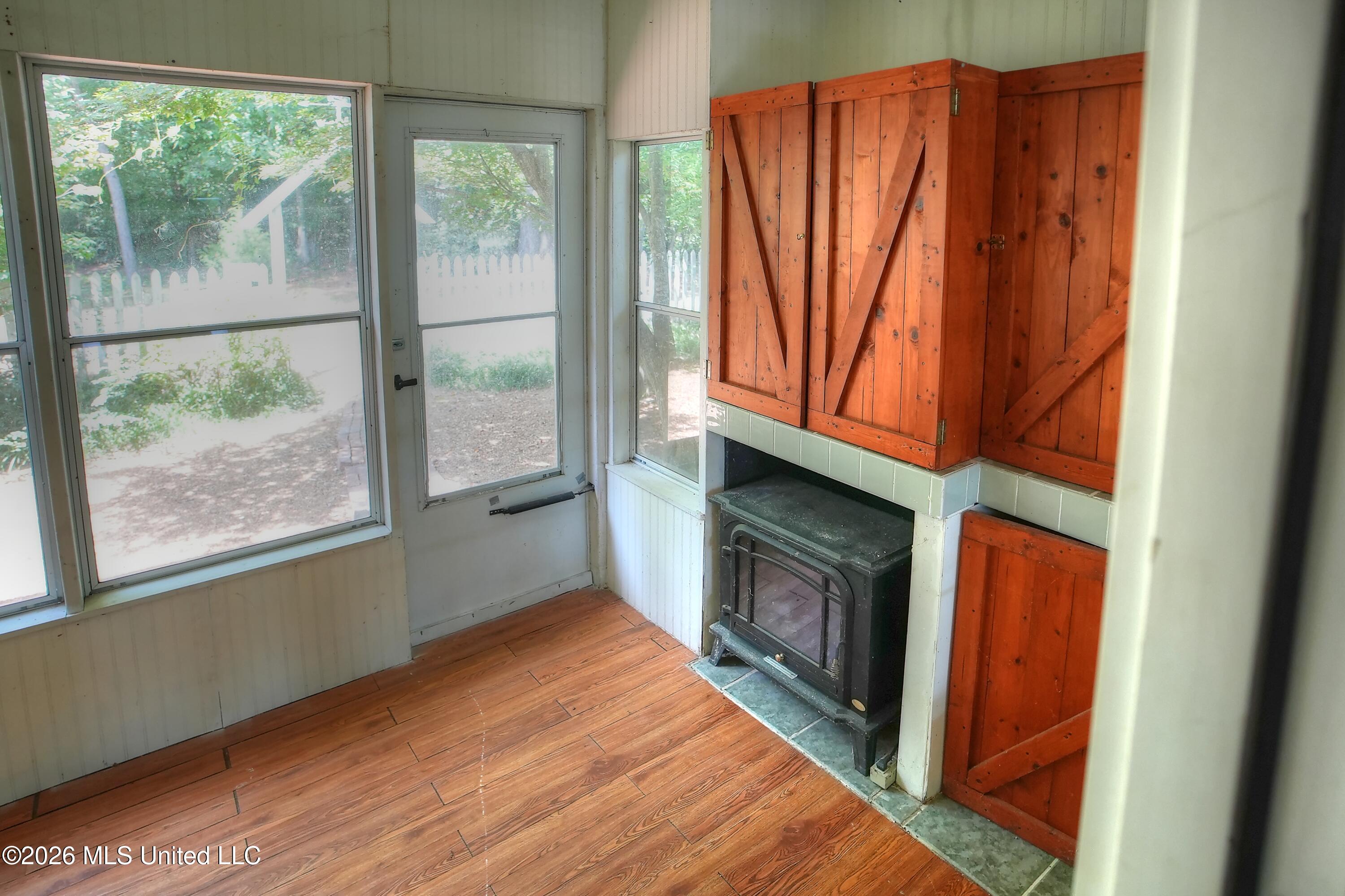 1663 Cedar Trail Cove Property Photo 24