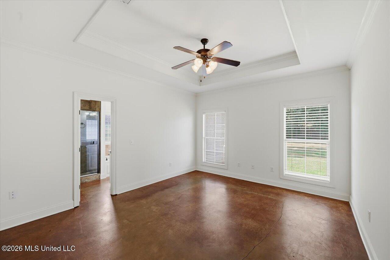 115 Kings Crossing Property Photo 17