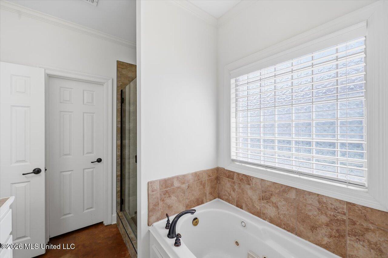 115 Kings Crossing Property Photo 20