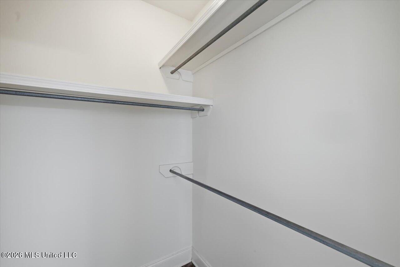 115 Kings Crossing Property Photo 23