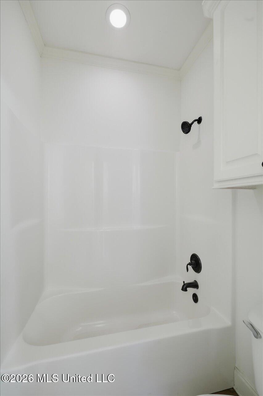 115 Kings Crossing Property Photo 28