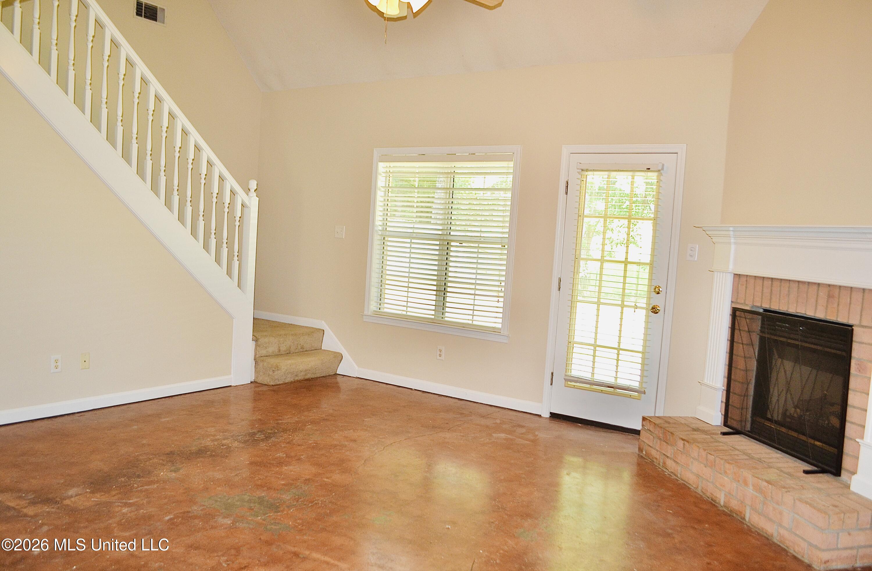 3292 Big Ben Property Photo 3