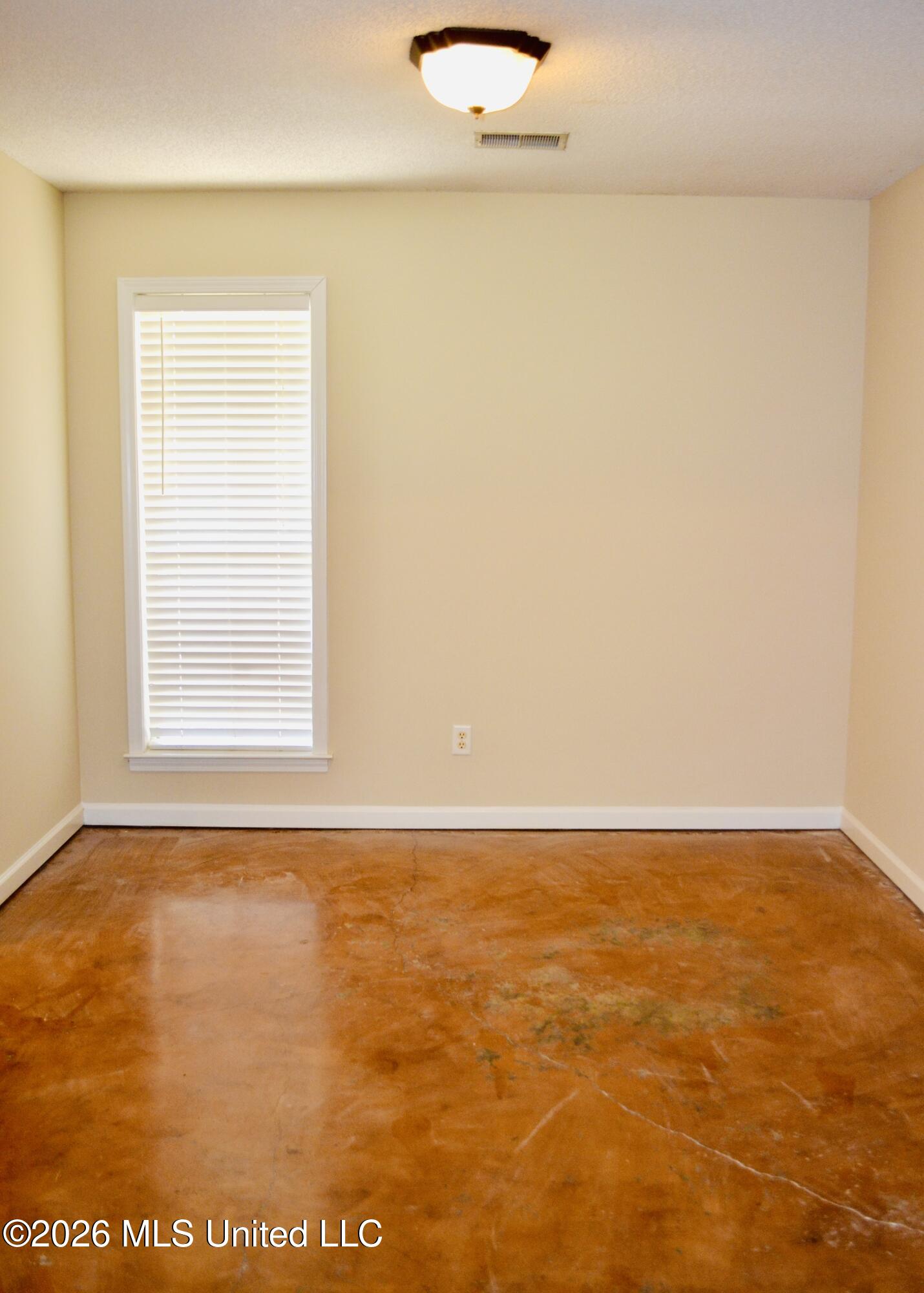 3292 Big Ben Property Photo 5