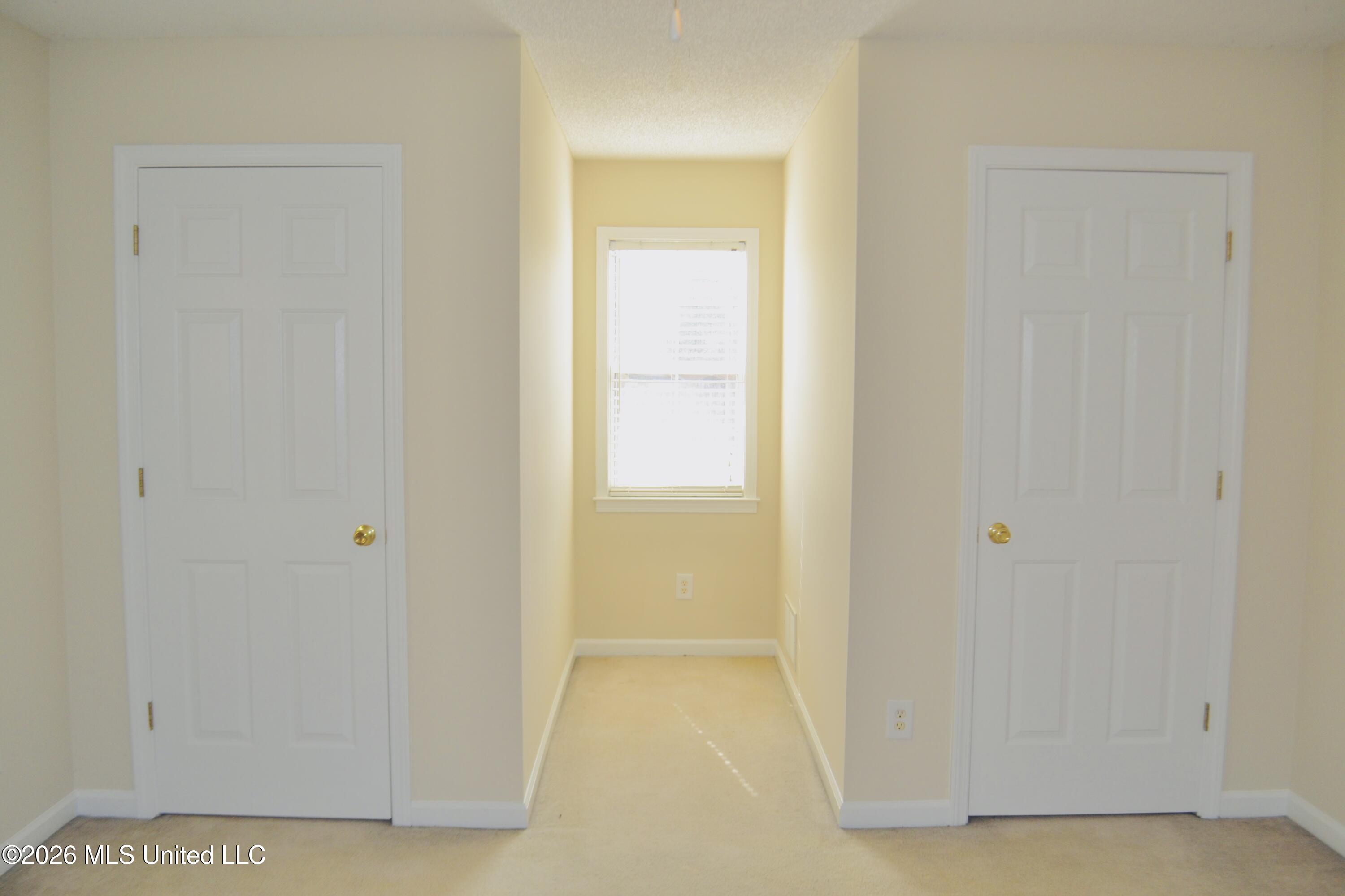 3292 Big Ben Property Photo 19