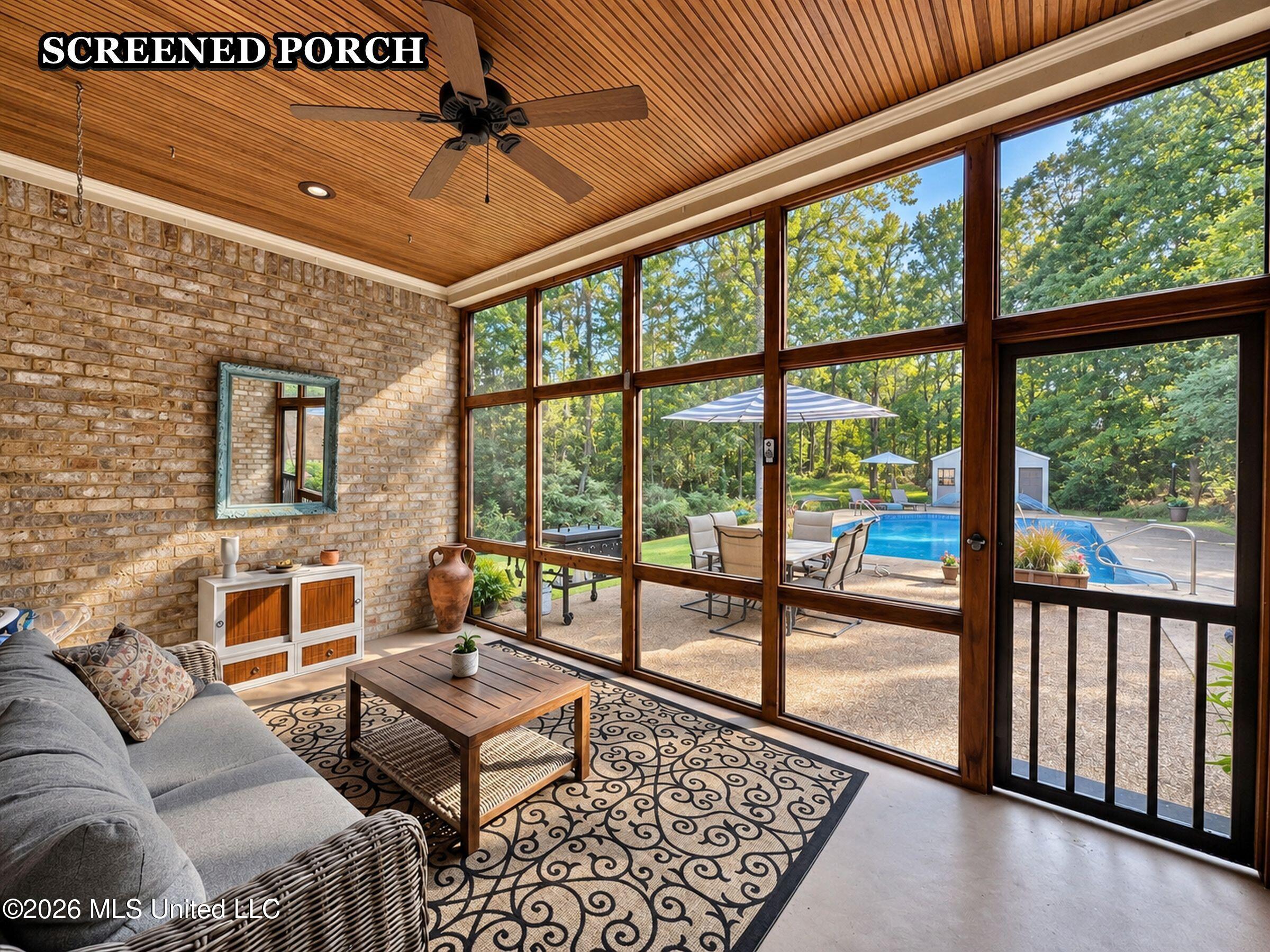 103 Turtle Creek Drive Property Photo 3