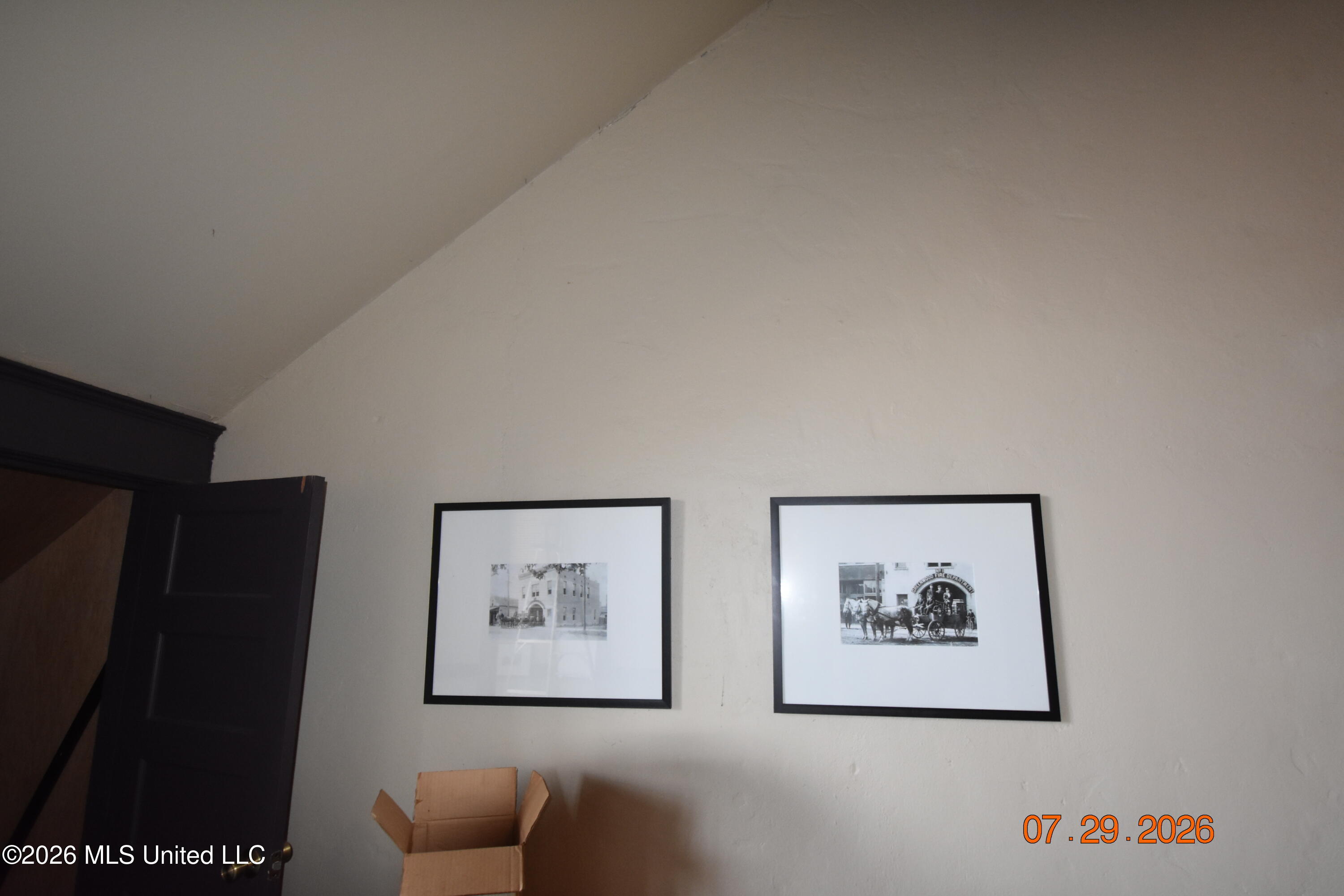 500 Howard Street Property Photo 6