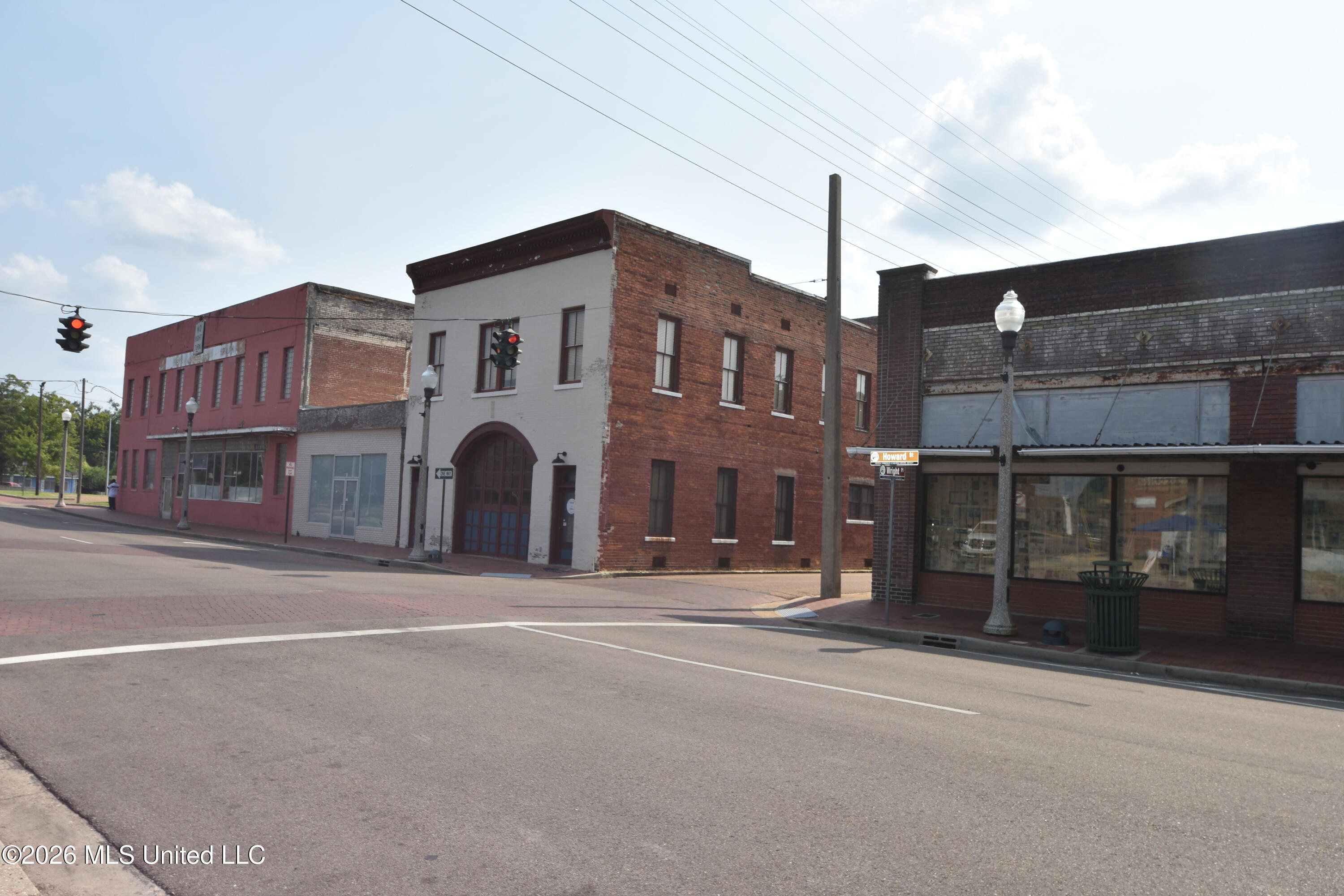 500 Howard Street Property Photo 13