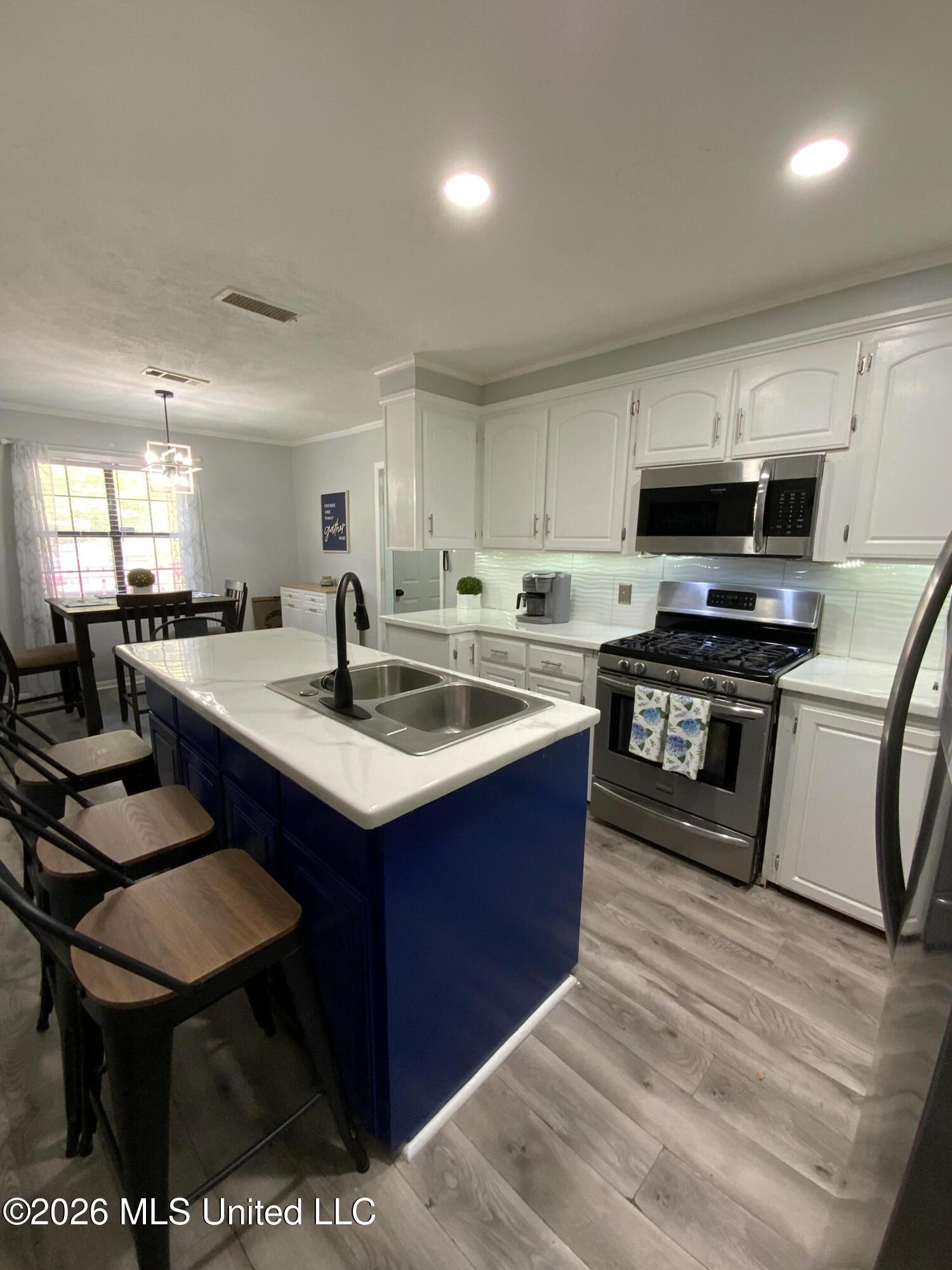 6372 Ashley Circle Property Photo 13