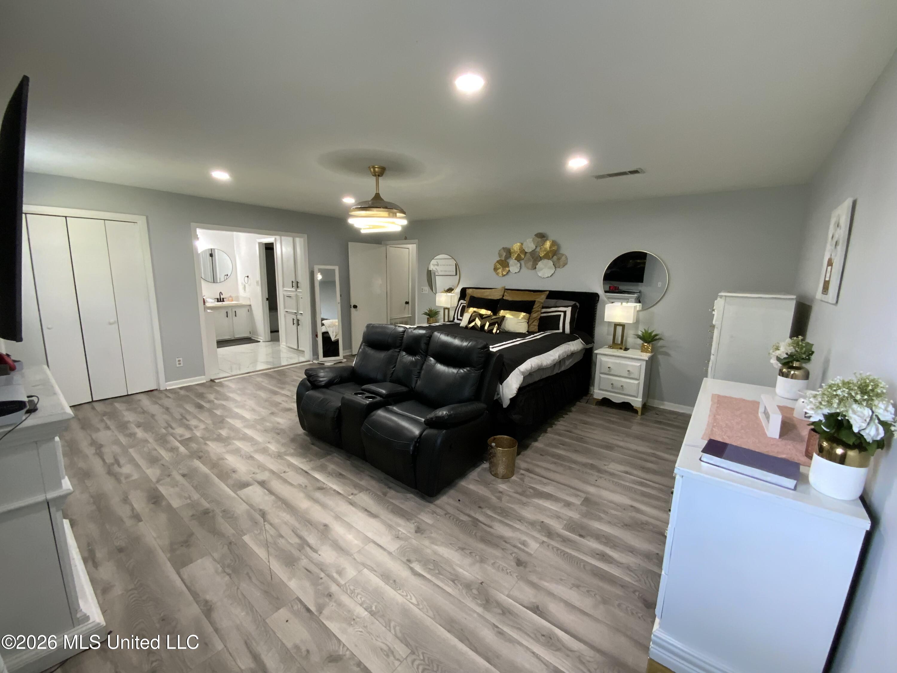 6372 Ashley Circle Property Photo 19