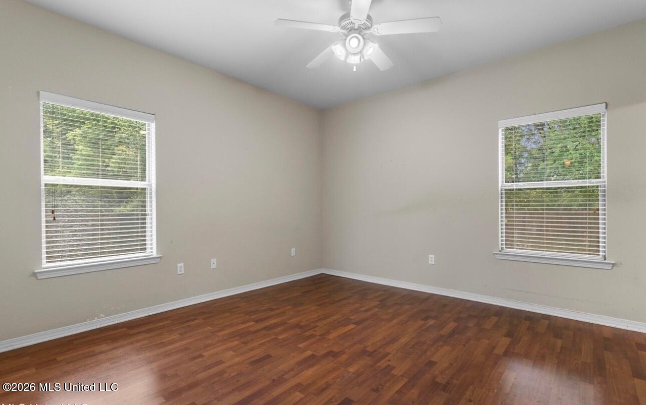 18526 Devin Court Property Photo 12