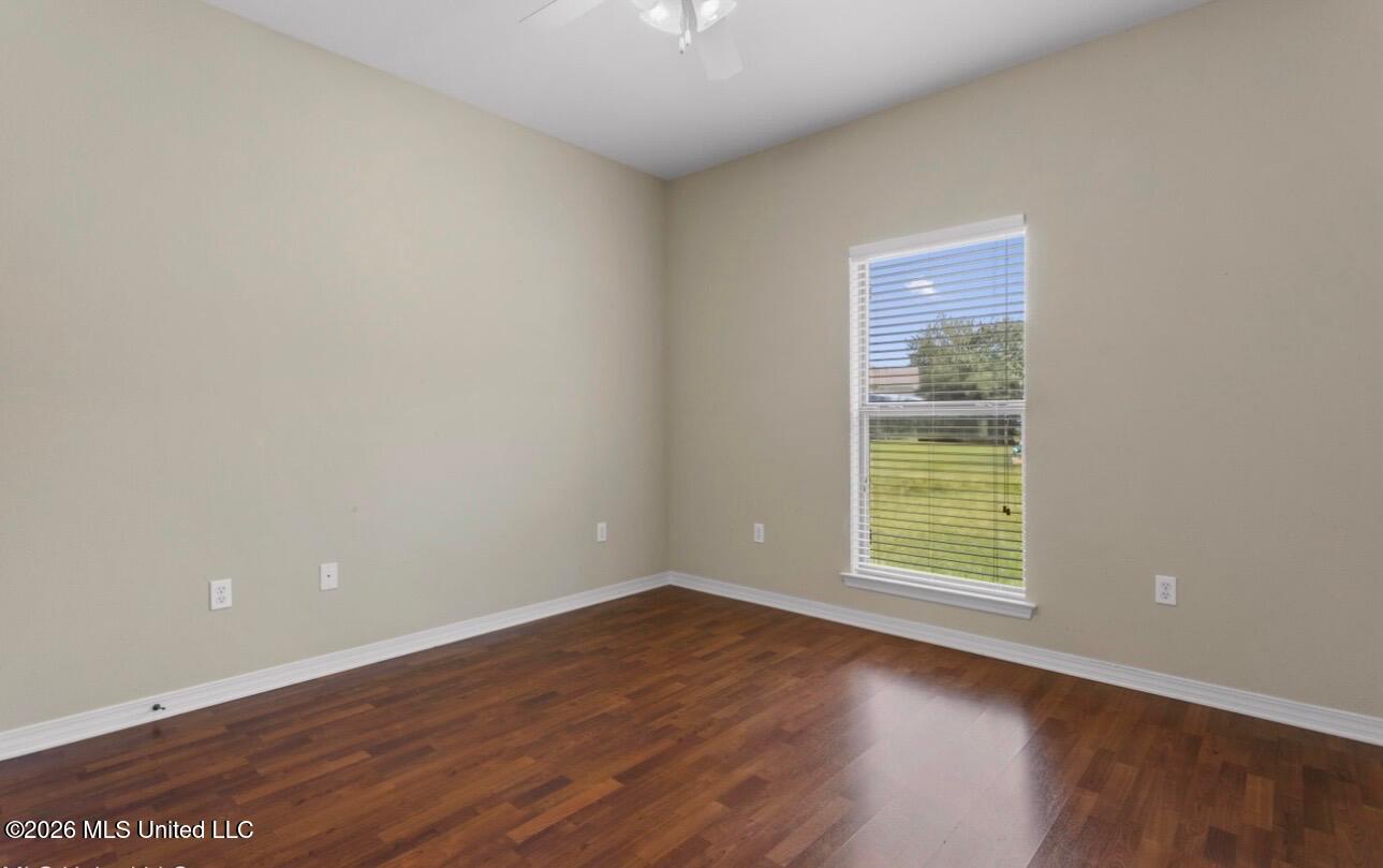 18526 Devin Court Property Photo 14