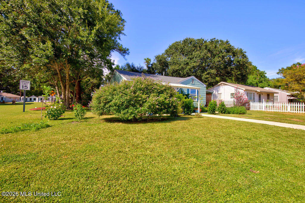 1644 Pringle Circle Property Photo 2