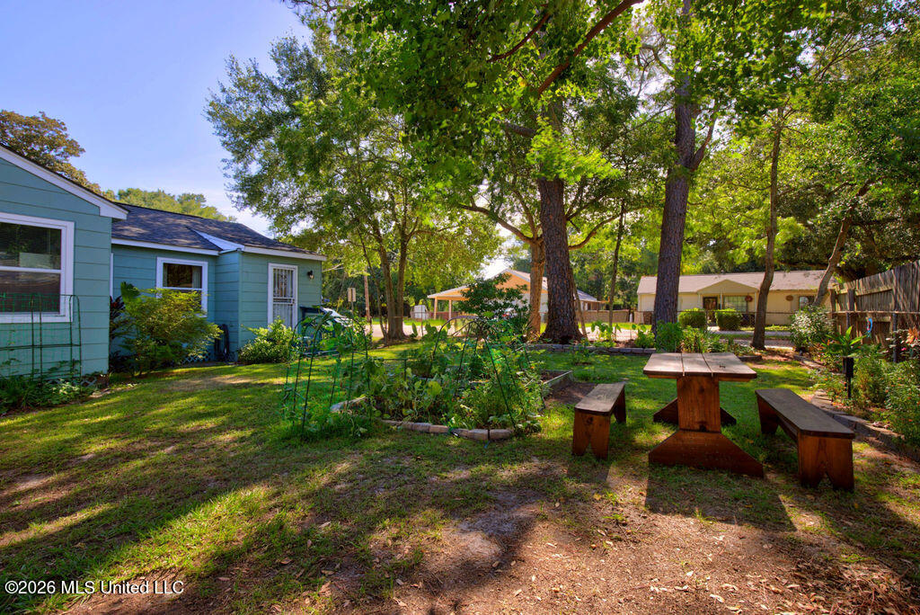 1644 Pringle Circle Property Photo 24