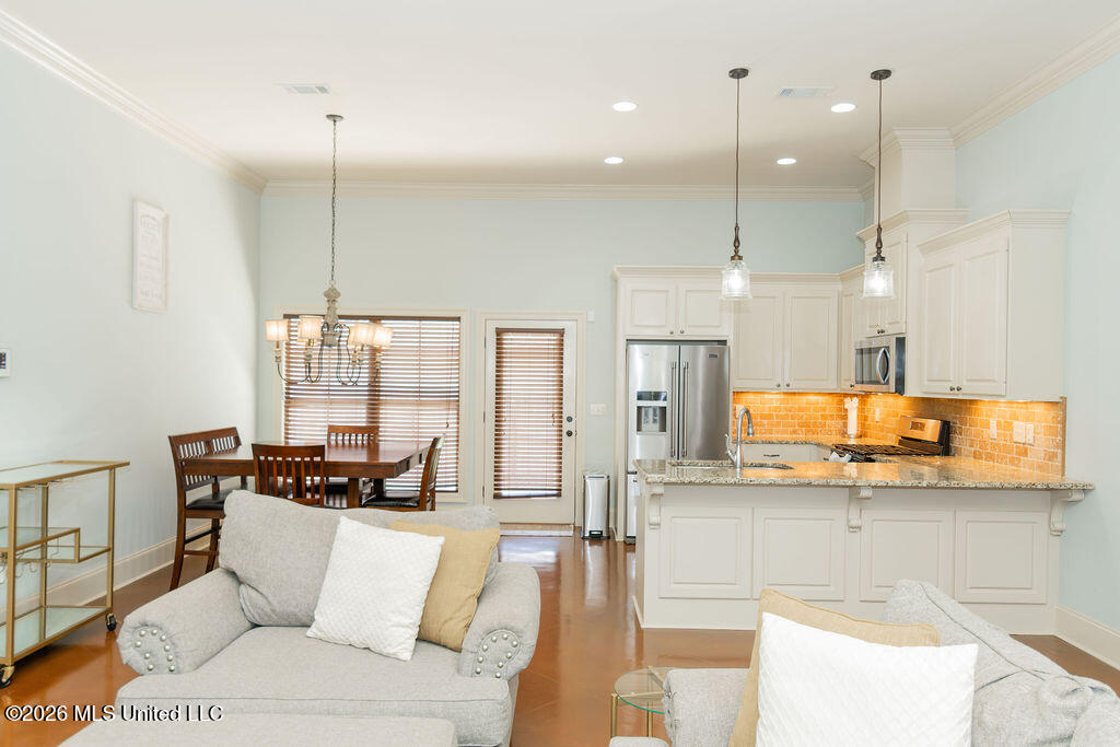 958 Willow Grande Circle Property Photo 13
