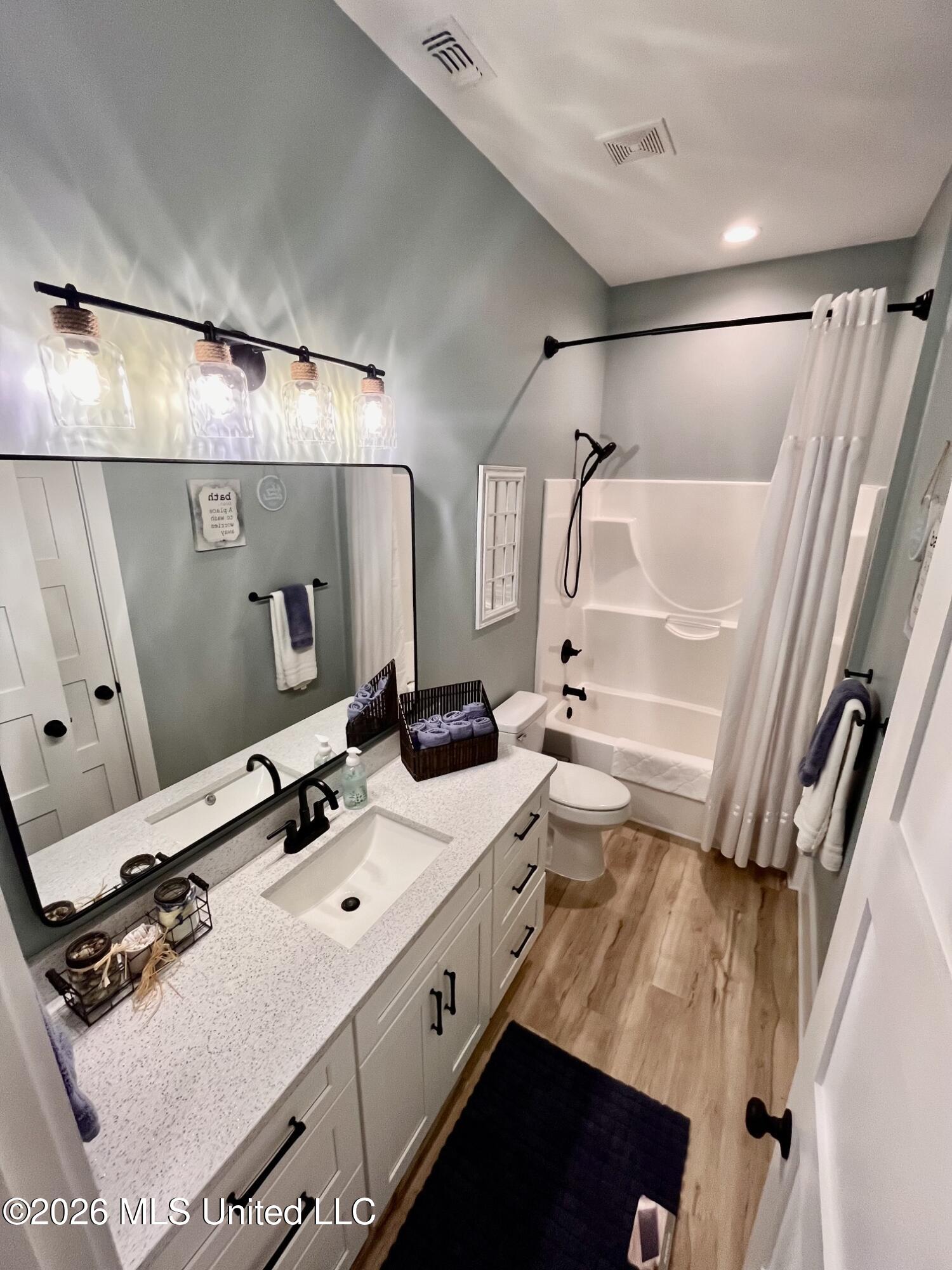 127 17th Street Property Photo 17