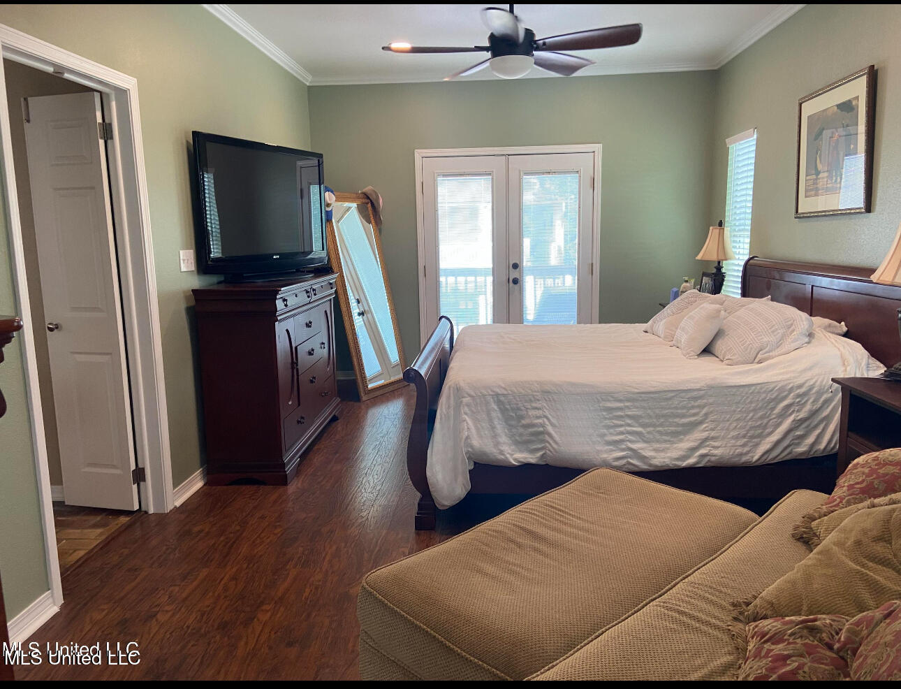 132 Keller Avenue Property Photo 9