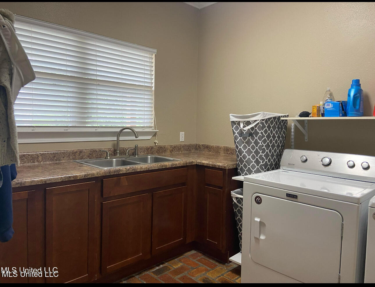 132 Keller Avenue Property Photo 20