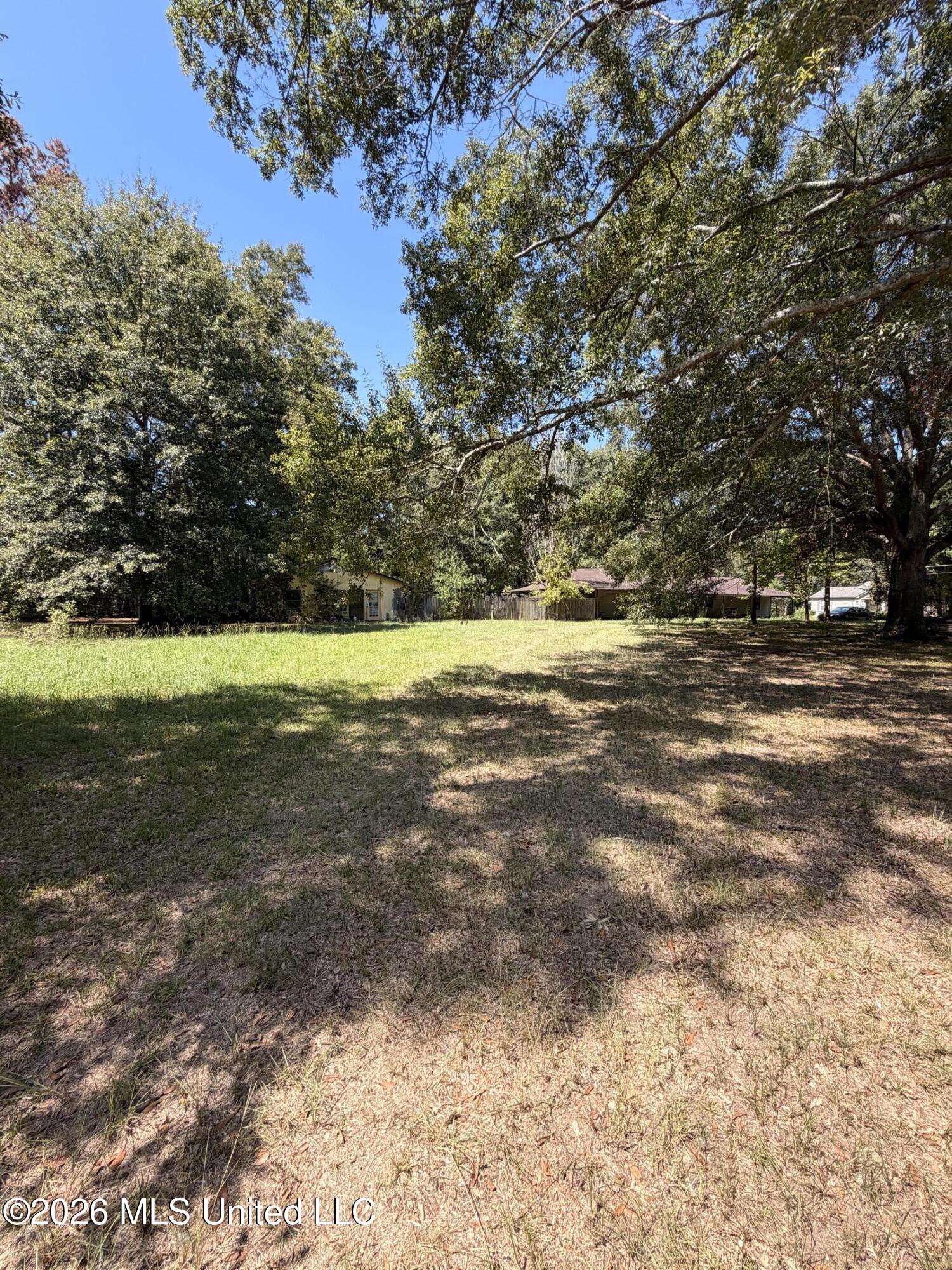 343 N Hight Avenue Property Photo 7