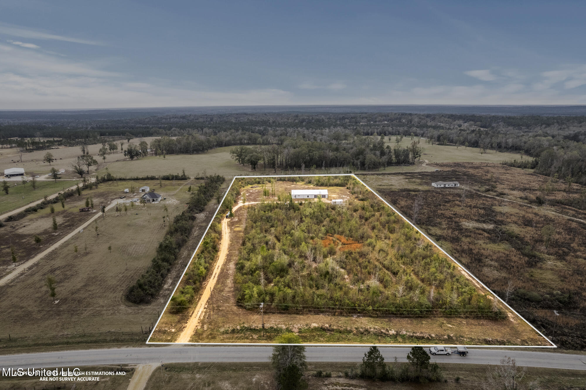 284 W Wire Road Property Photo 4