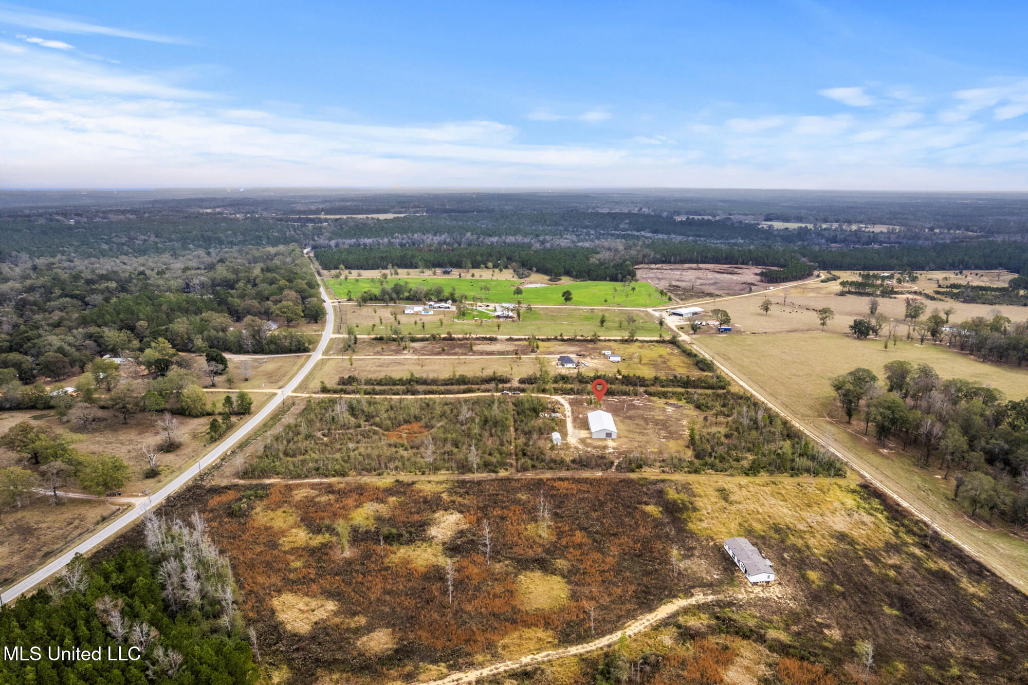284 W Wire Road Property Photo 7