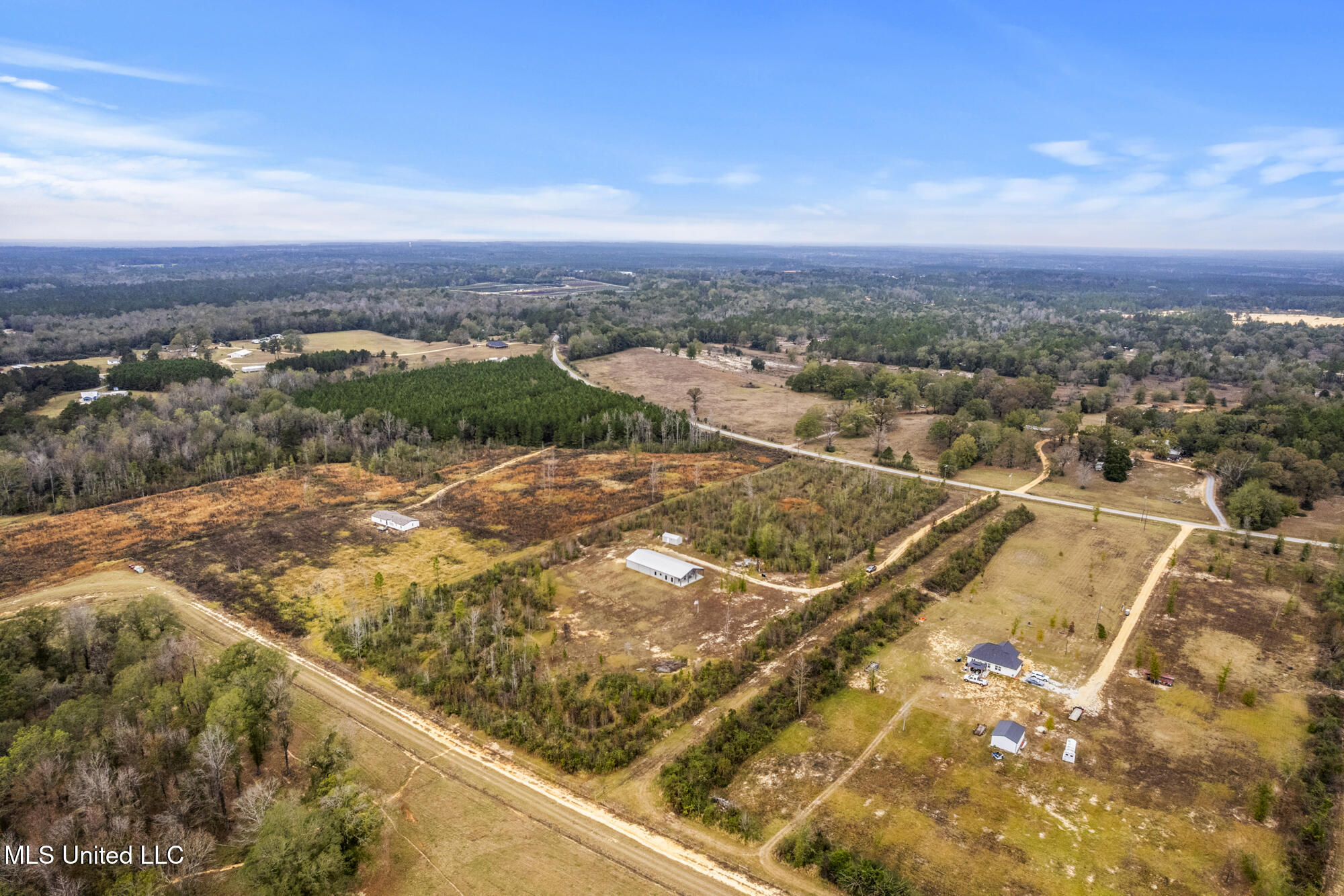 284 W Wire Road Property Photo 10