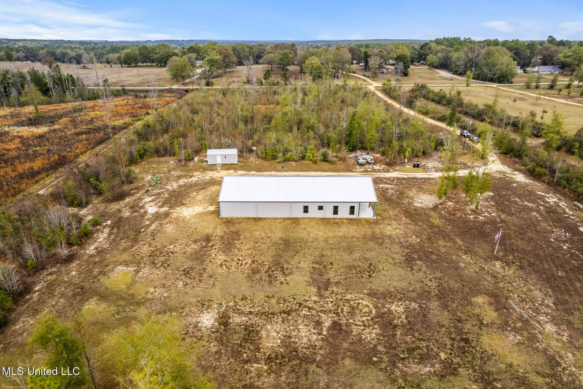 284 W Wire Road Property Photo 16