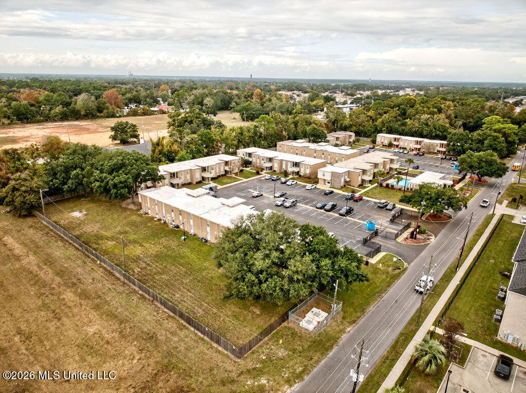 245 Mcdonnell Avenue Property Photo 29