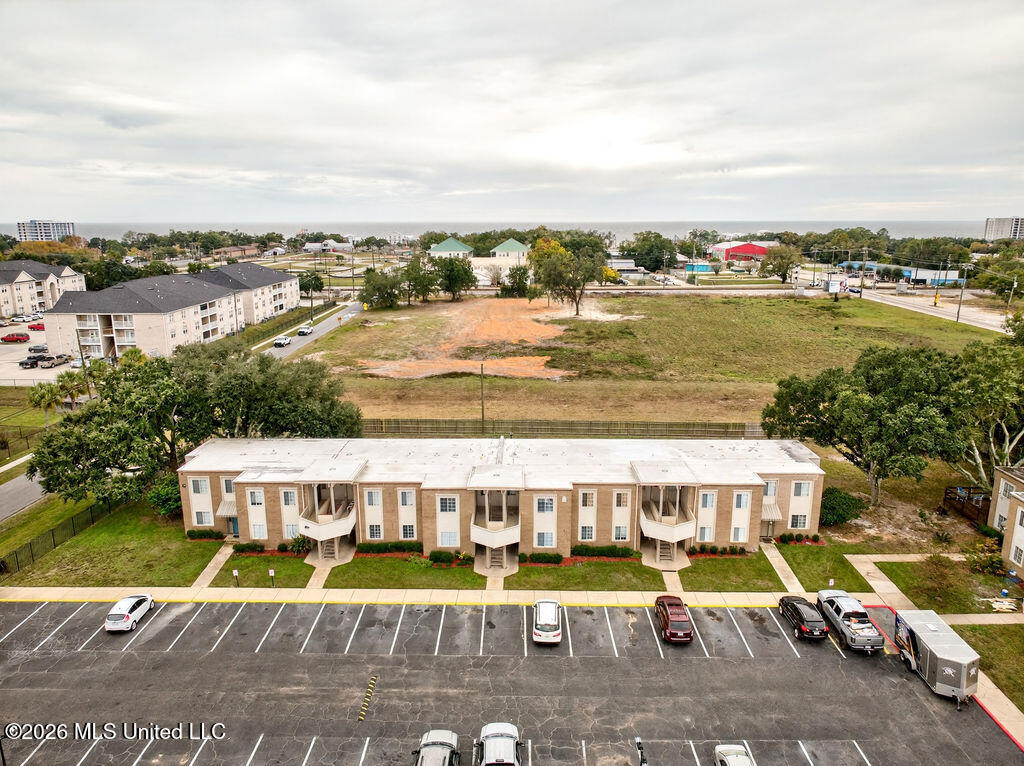 245 Mcdonnell Avenue Property Photo 31