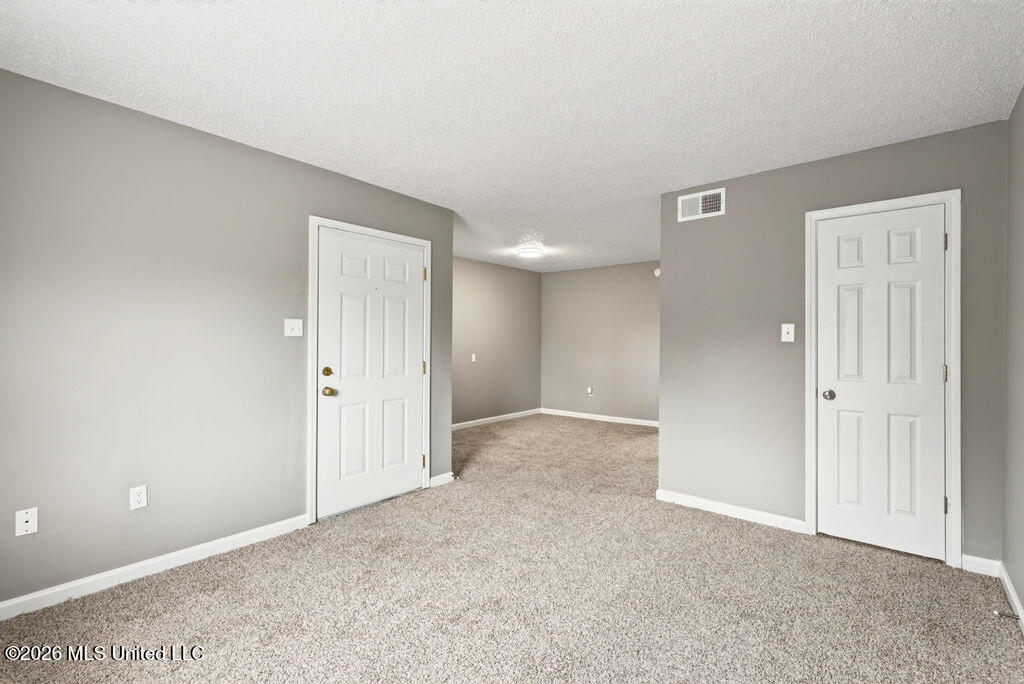 245 Mcdonnell Avenue Property Photo 3