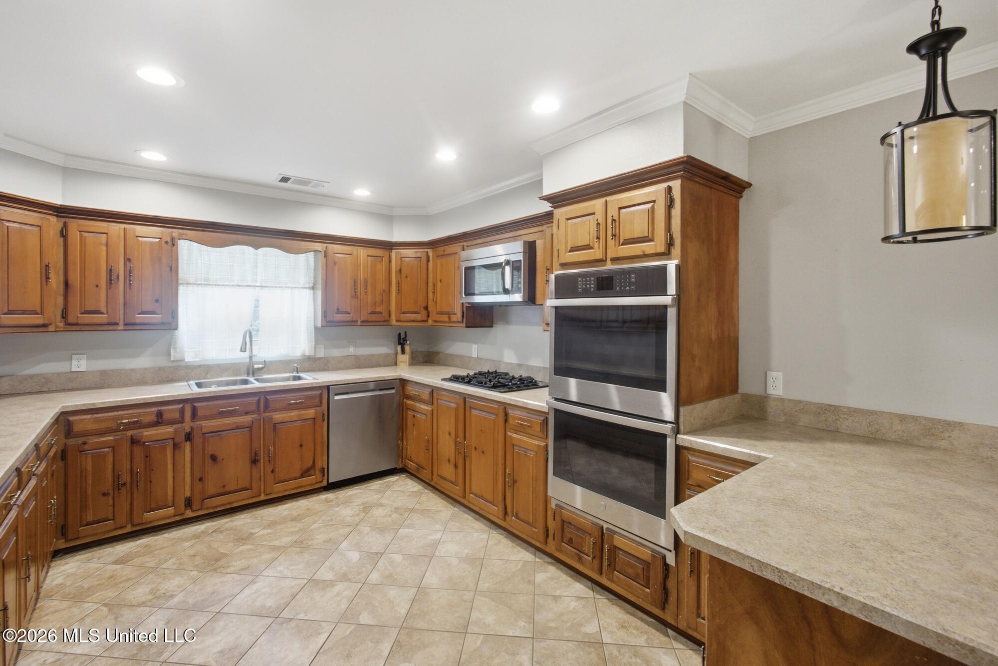 107a Brock Road Property Photo 7