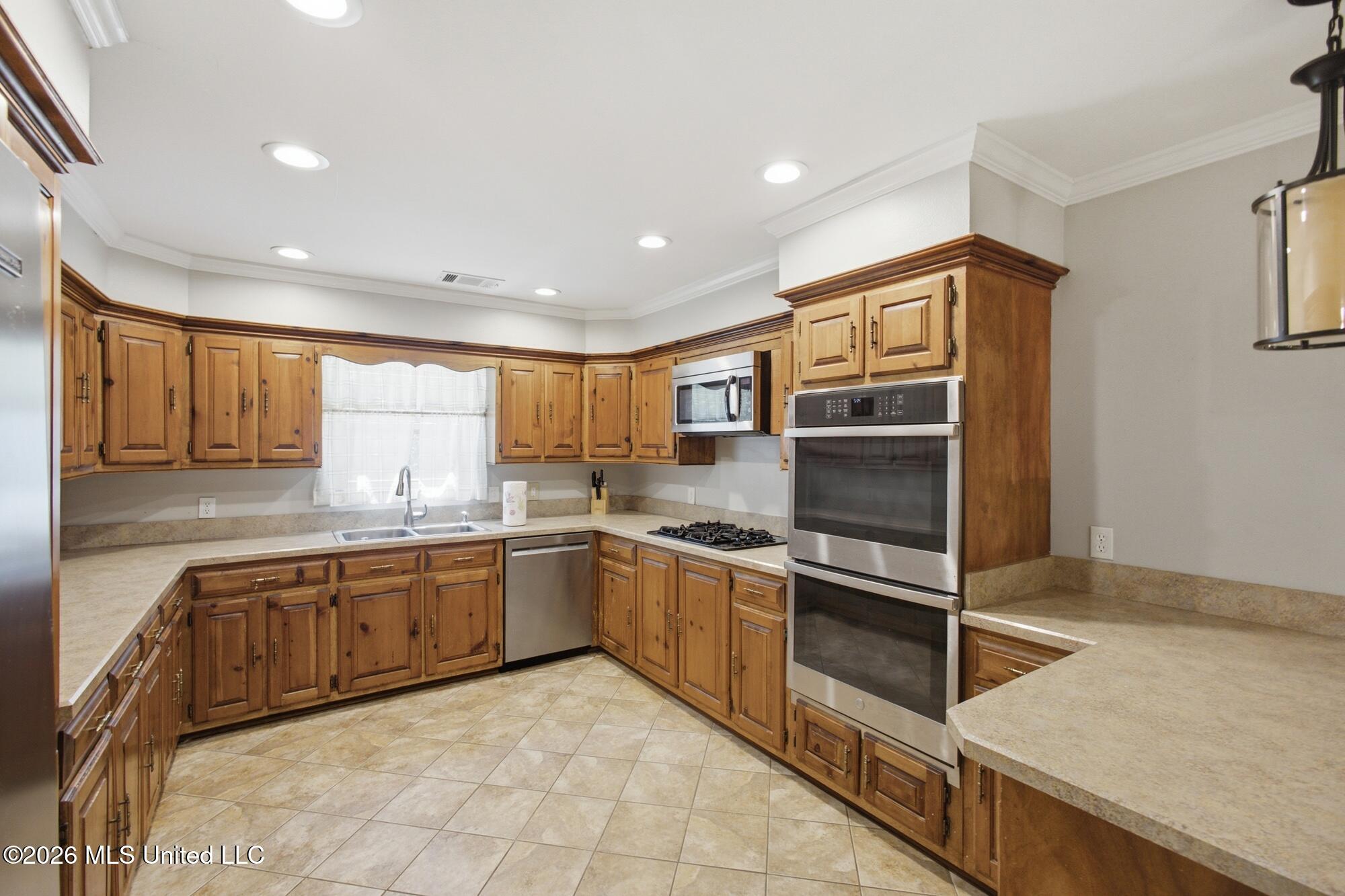 107a Brock Road Property Photo 9
