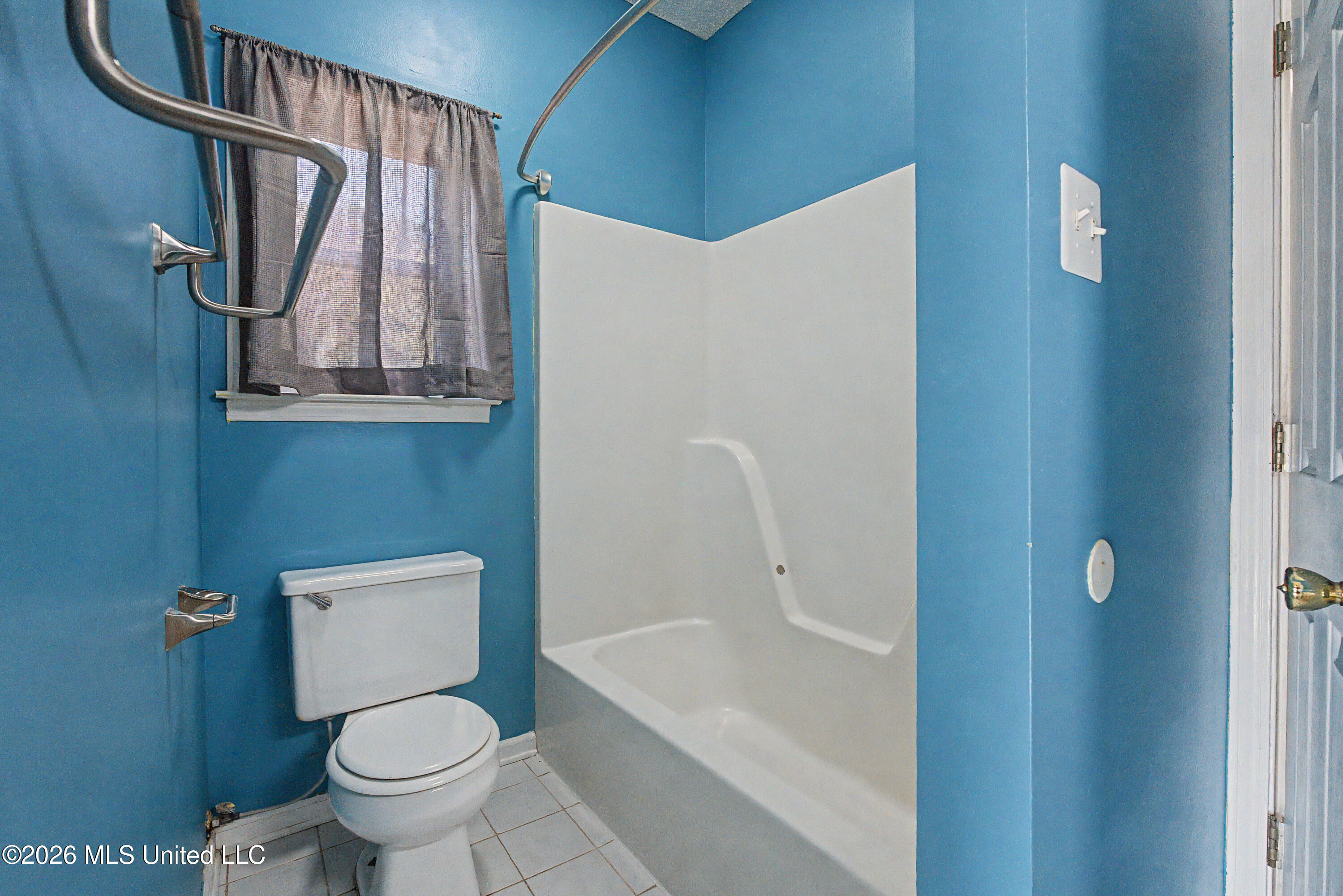 5960 Southridge Drive Property Photo 20