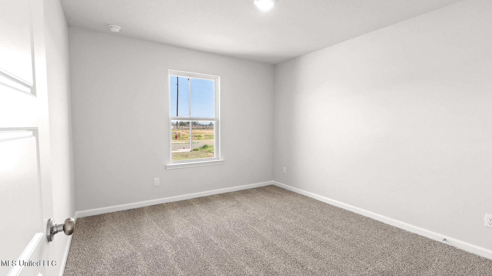 9348 Reserve Boulevard Property Photo 24